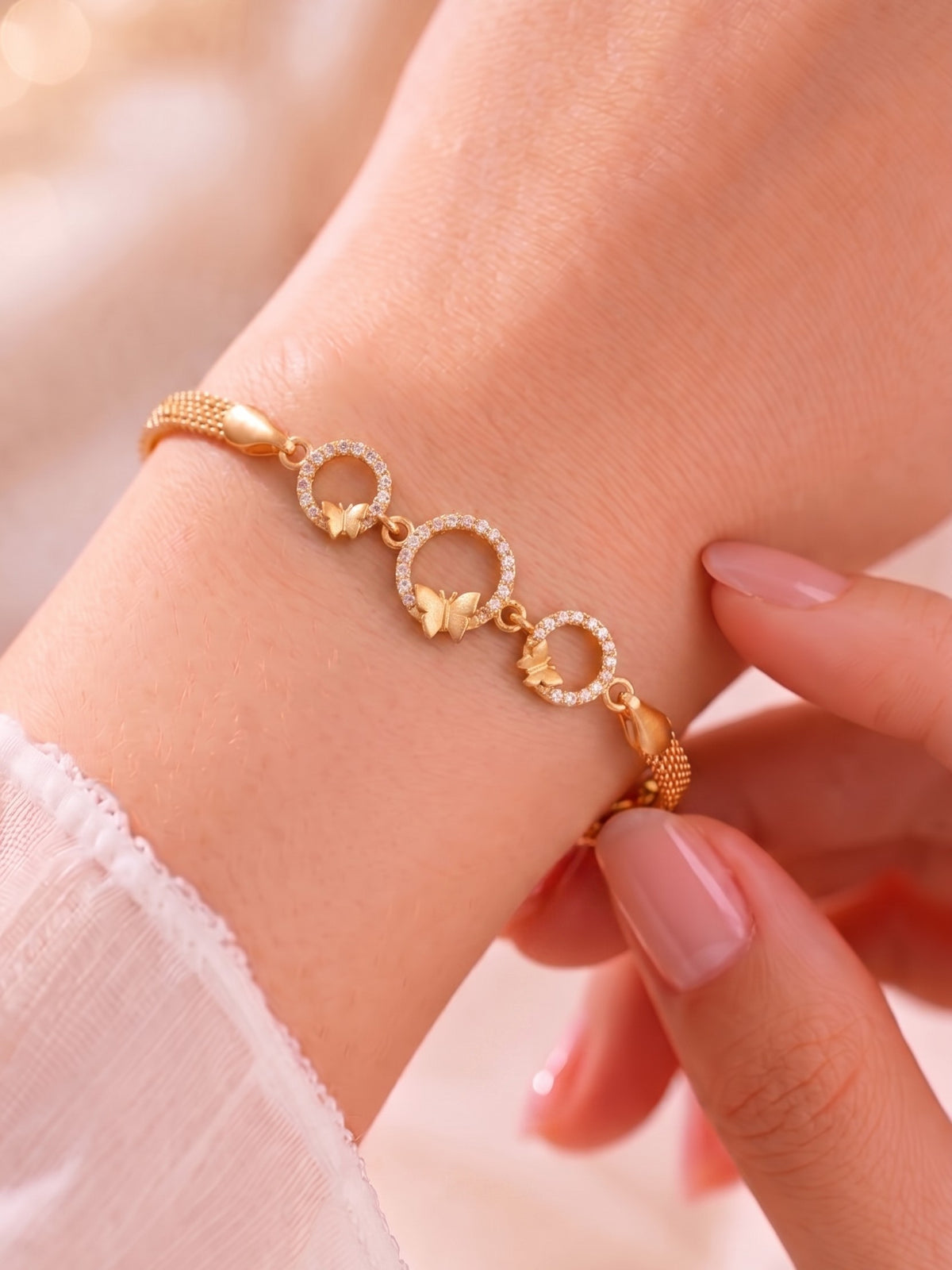 Gold Plated Stylish AD Studded Minimal Lightweight Bracelet