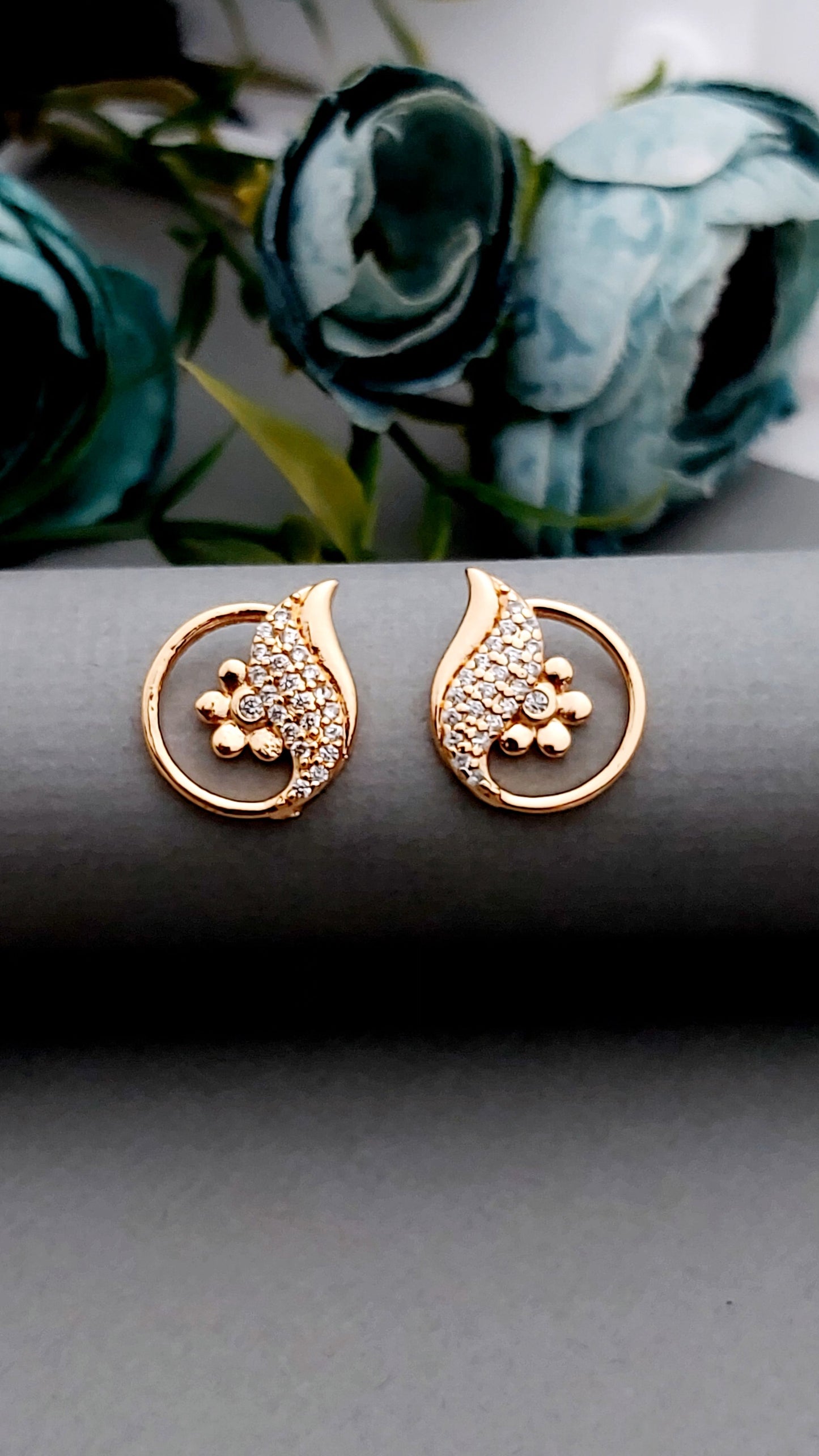 Rosegold earrings,studs,earrings for women,tops for women,latest earring,partywear stud earring