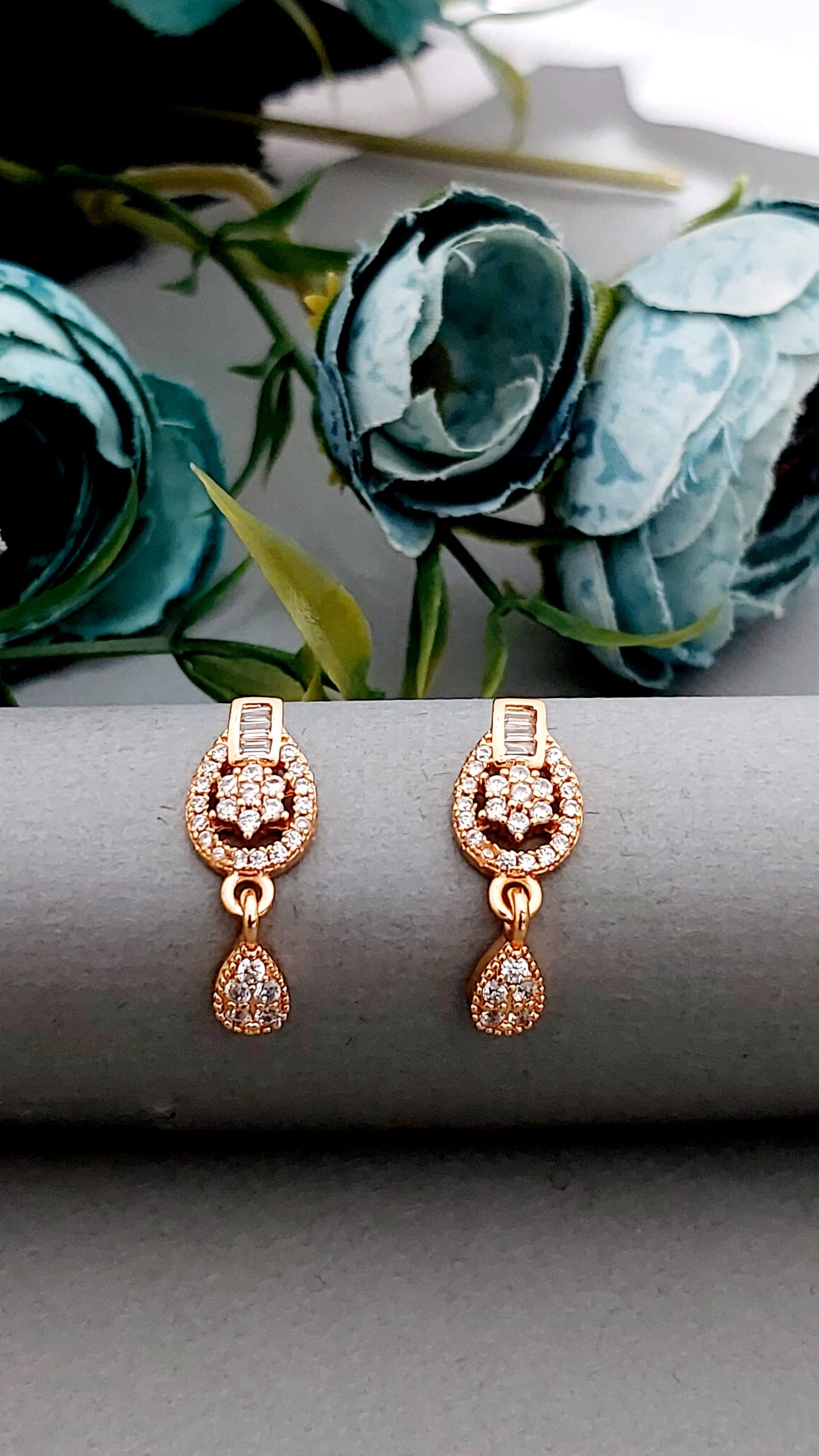 Rosegold earrings,studs,earrings for women,tops for women,latest earring,partywear stud earring
