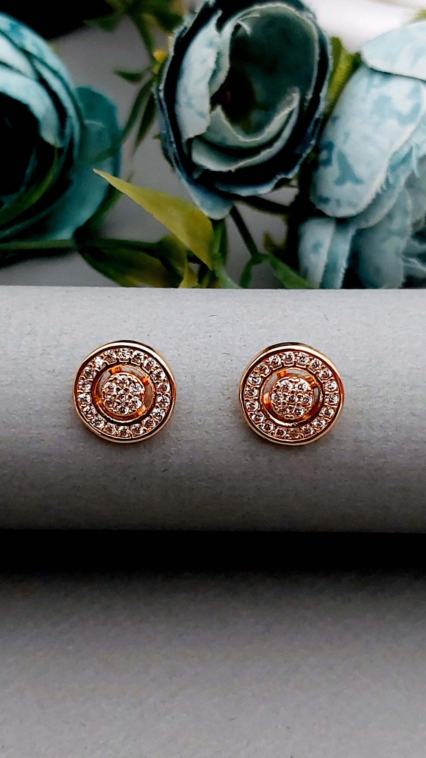 Rosegold earrings,studs,earrings for women,tops for women,latest earring,partywear stud earring