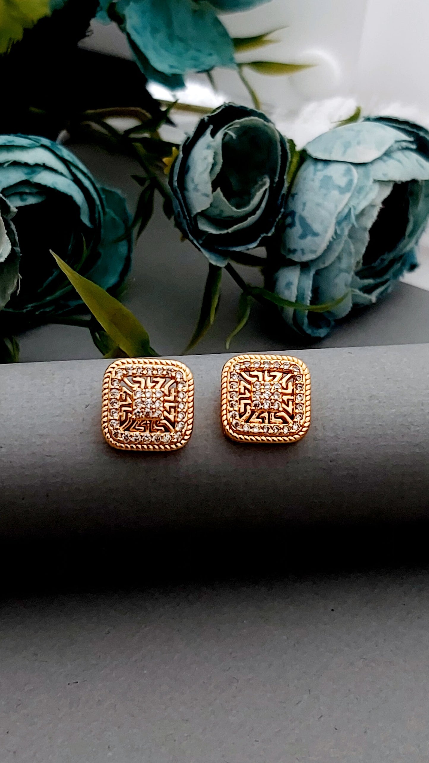 Rosegold earrings,studs,earrings for women,tops for women,latest earring,partywear stud earring