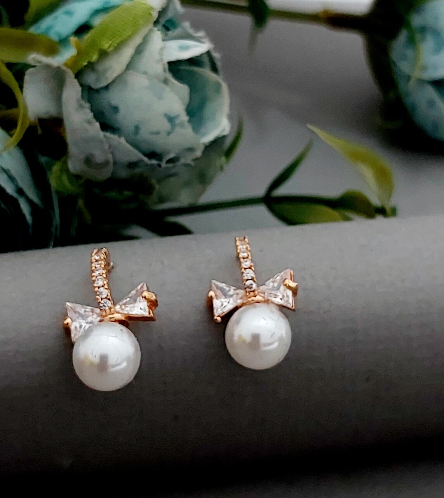 Rosegold earrings,studs,earrings for women,tops for women,latest earring,partywear stud earring