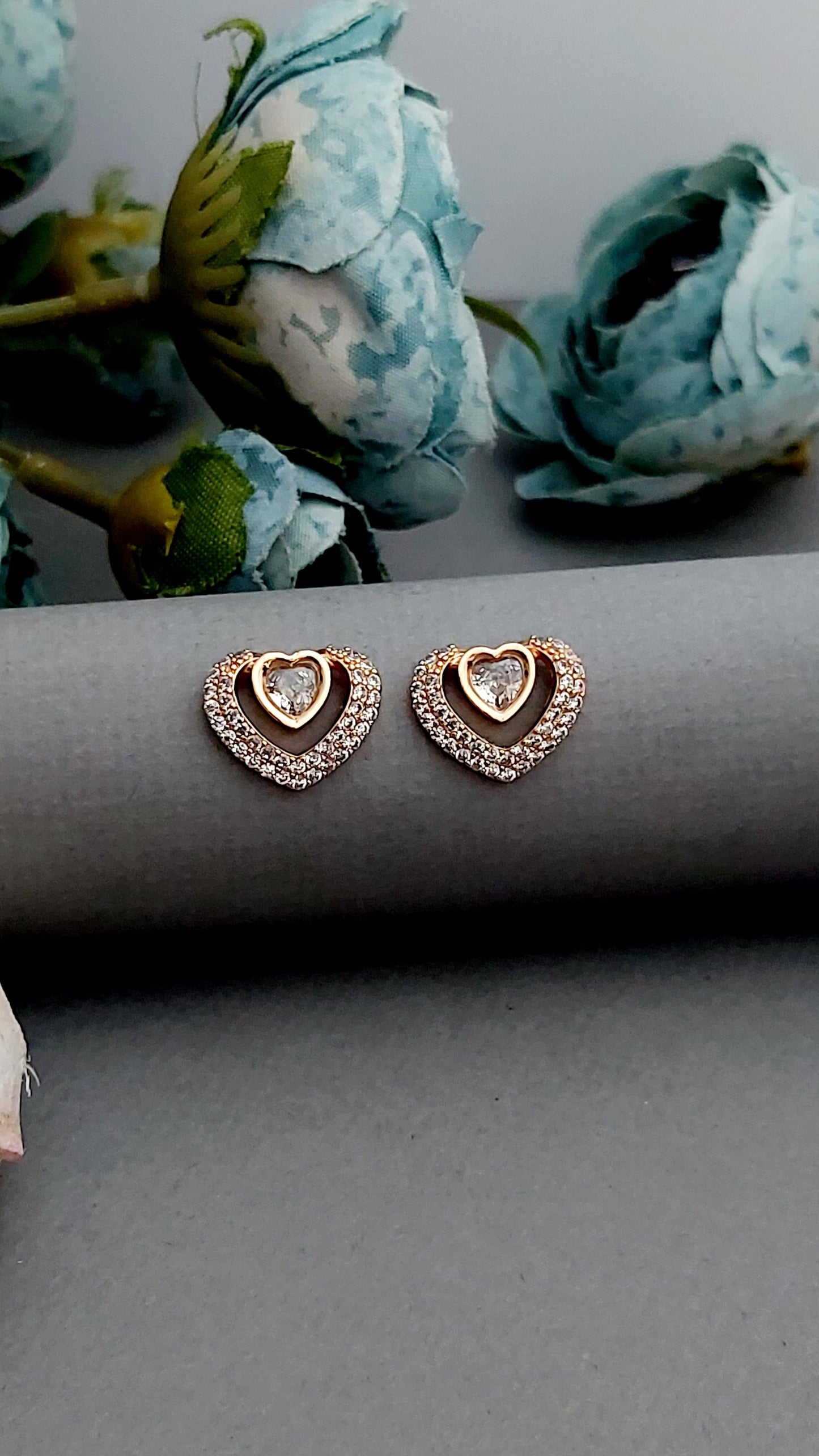 Rosegold earrings,studs,earrings for women,tops for women,latest earring,partywear stud earring