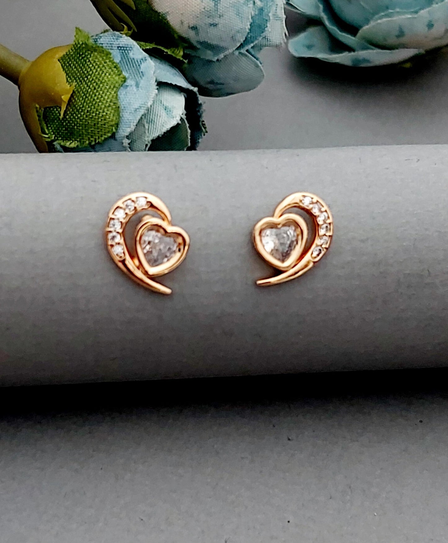 Rosegold earrings,studs,earrings for women,tops for women,latest earring,partywear stud earring