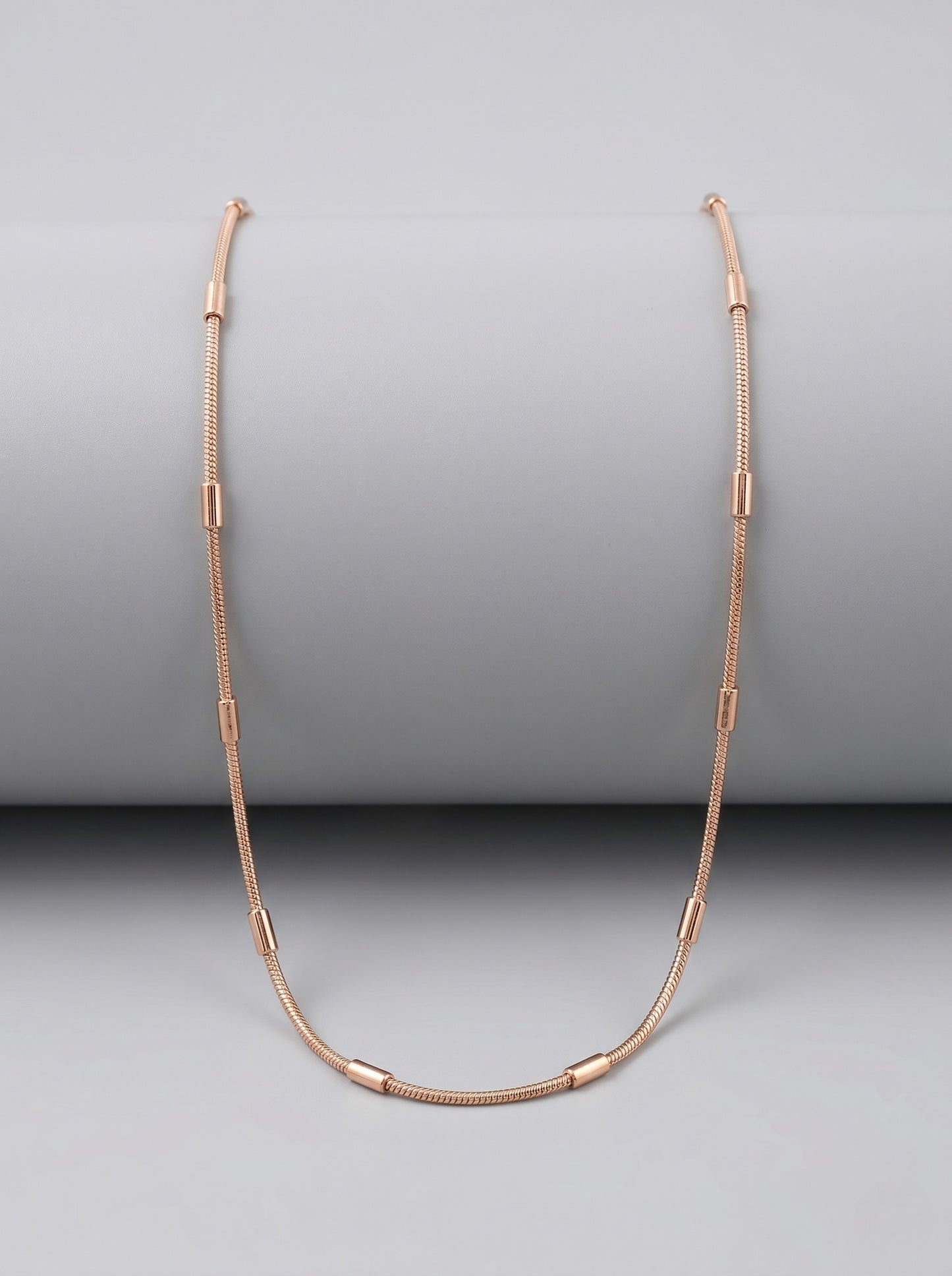 Stylish Chain with Secure Lobster Clasp Closure for Women and Girls