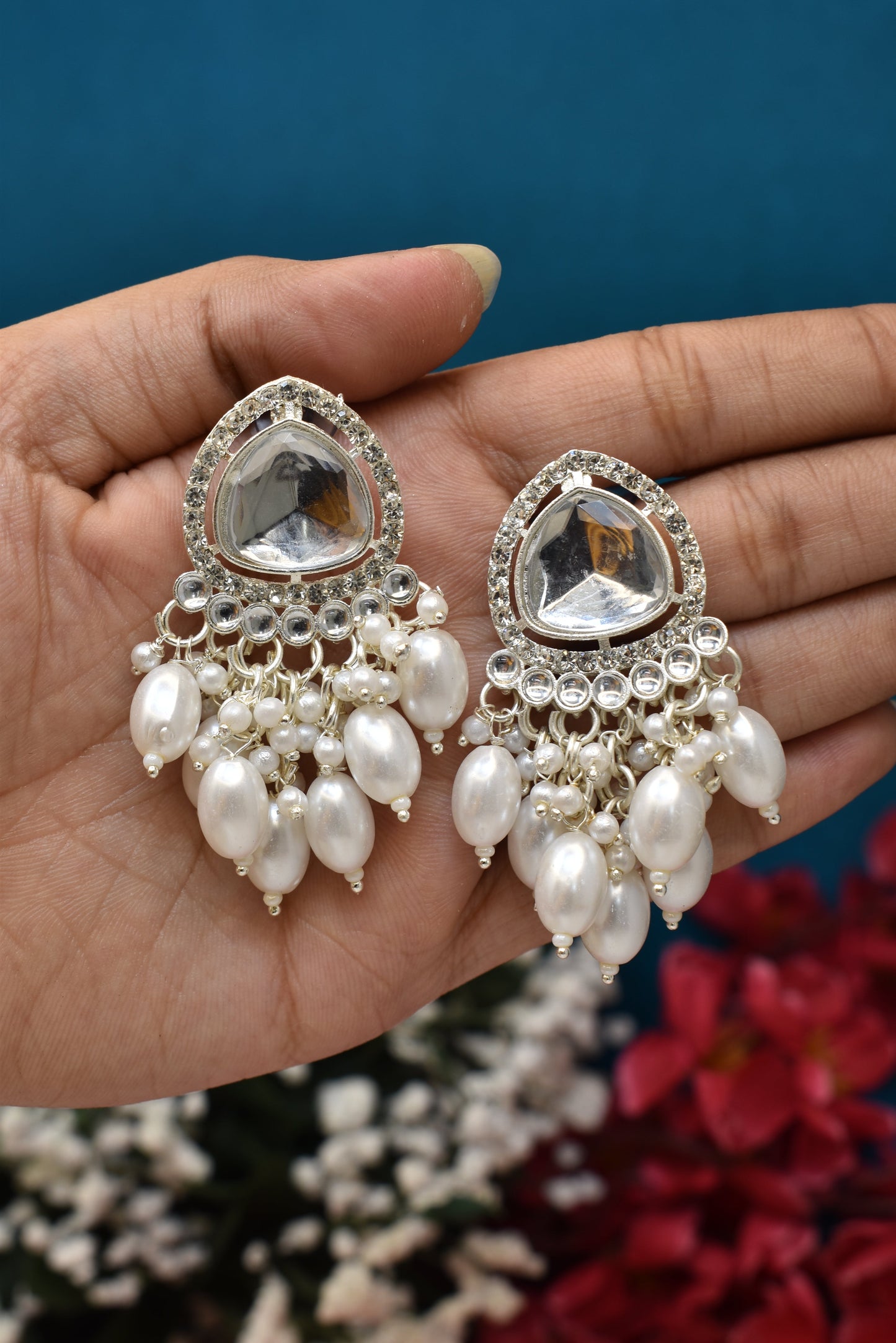 kundan jhumka,meenakari earrings,kahmiri earring,chandbali,chandelier earrings, dome jhumkas,pearl cluster jhumka, long earrings,heavy earrings,big earrings,designer earrings,latest design,new design