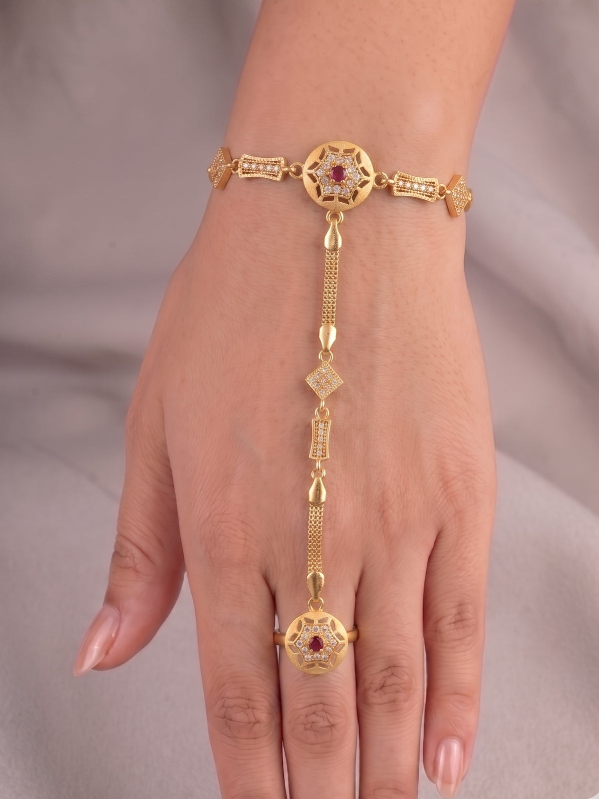 Traditional Pack of 1 Gold Plated AD Studded hathfool