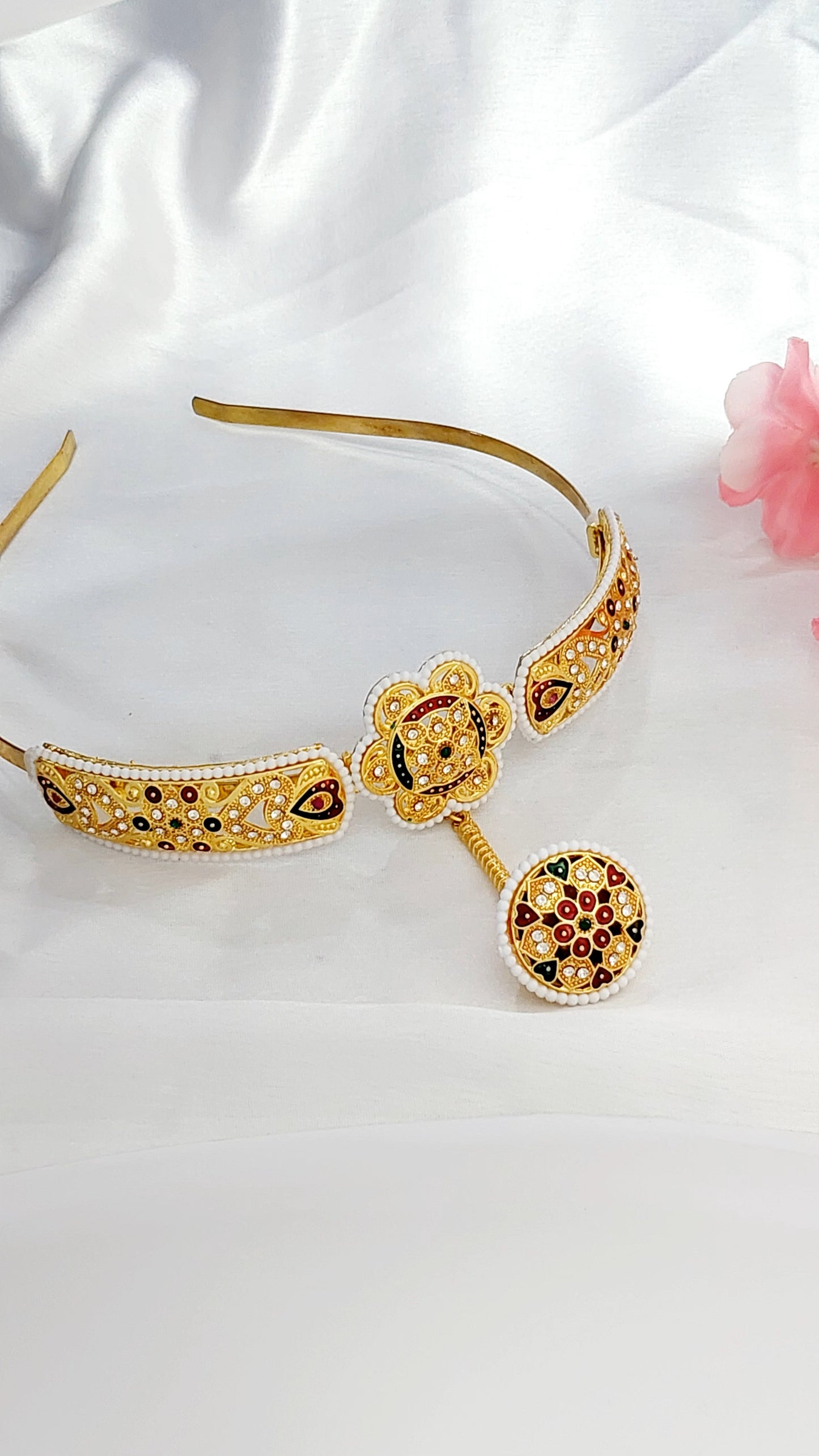 bor,borla Sispatti with borla,mathapatti, bor with mathapatti,hairbadd sispatti,rajasthani jewellery,rajputi jewellery,sispatti hairband