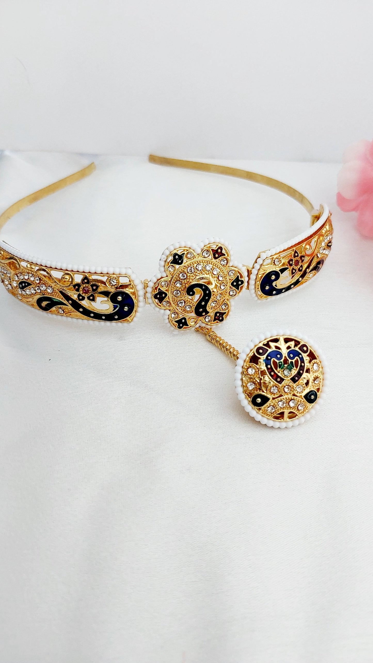 bor,borla Sispatti with borla,mathapatti, bor with mathapatti,hairbadd sispatti,rajasthani jewellery,rajputi jewellery,sispatti hairband