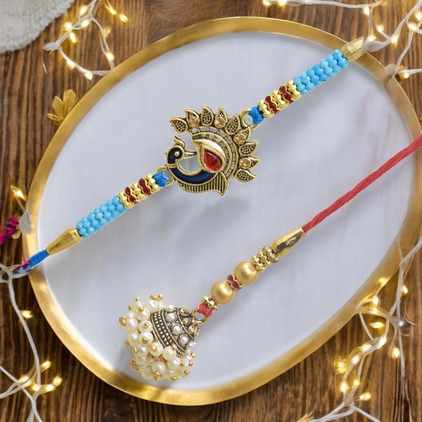 पारंपरिक मोर डिजाइन भैया भाभी राखी सेट, रक्षाबंधन पर भाई के लिए 2 राखी का उत्तम सेट