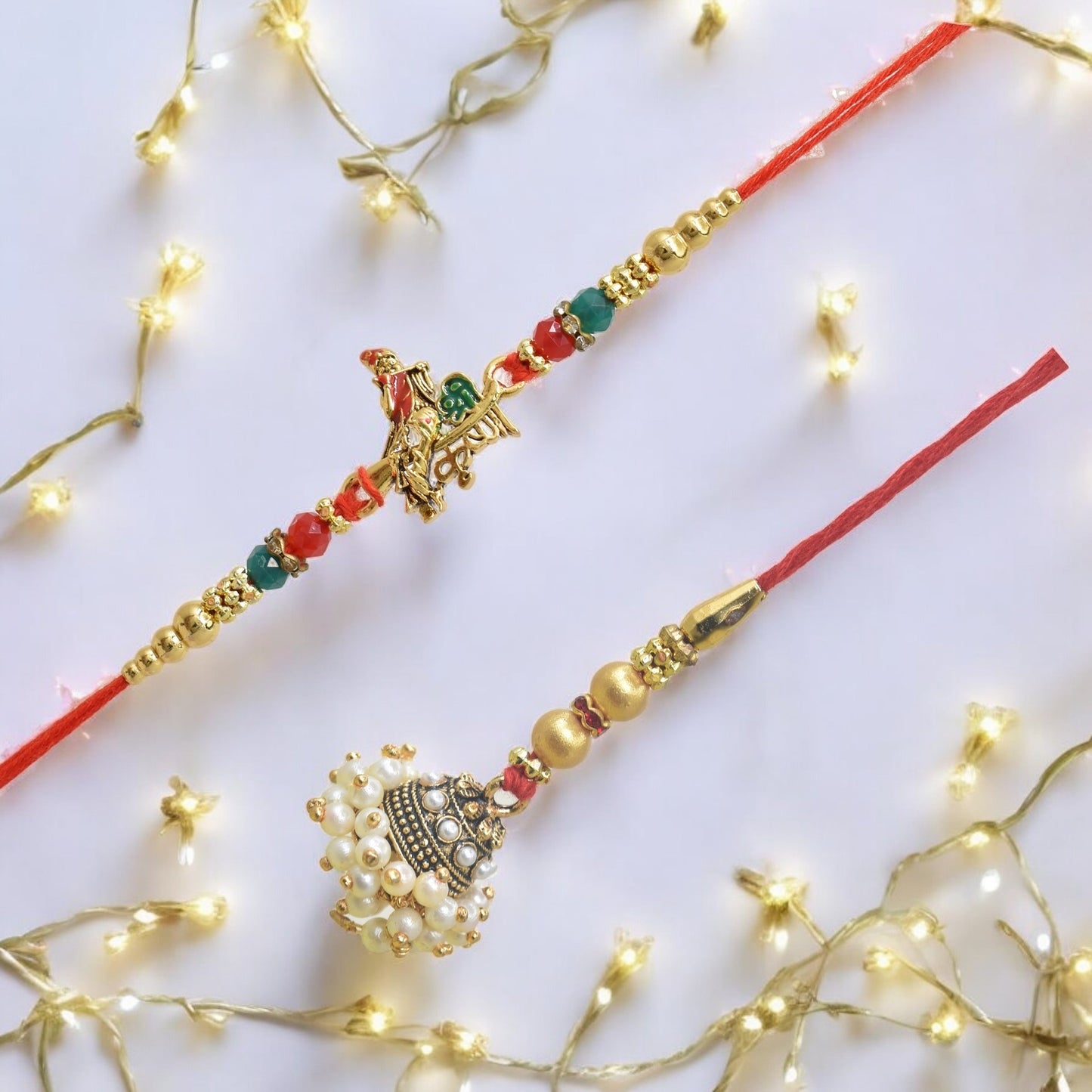 पारंपरिक कृष्णा डिज़ाइन भैया भाभी राखी सेट, रक्षाबंधन पर भाई के लिए 2 राखी का उत्तम सेट