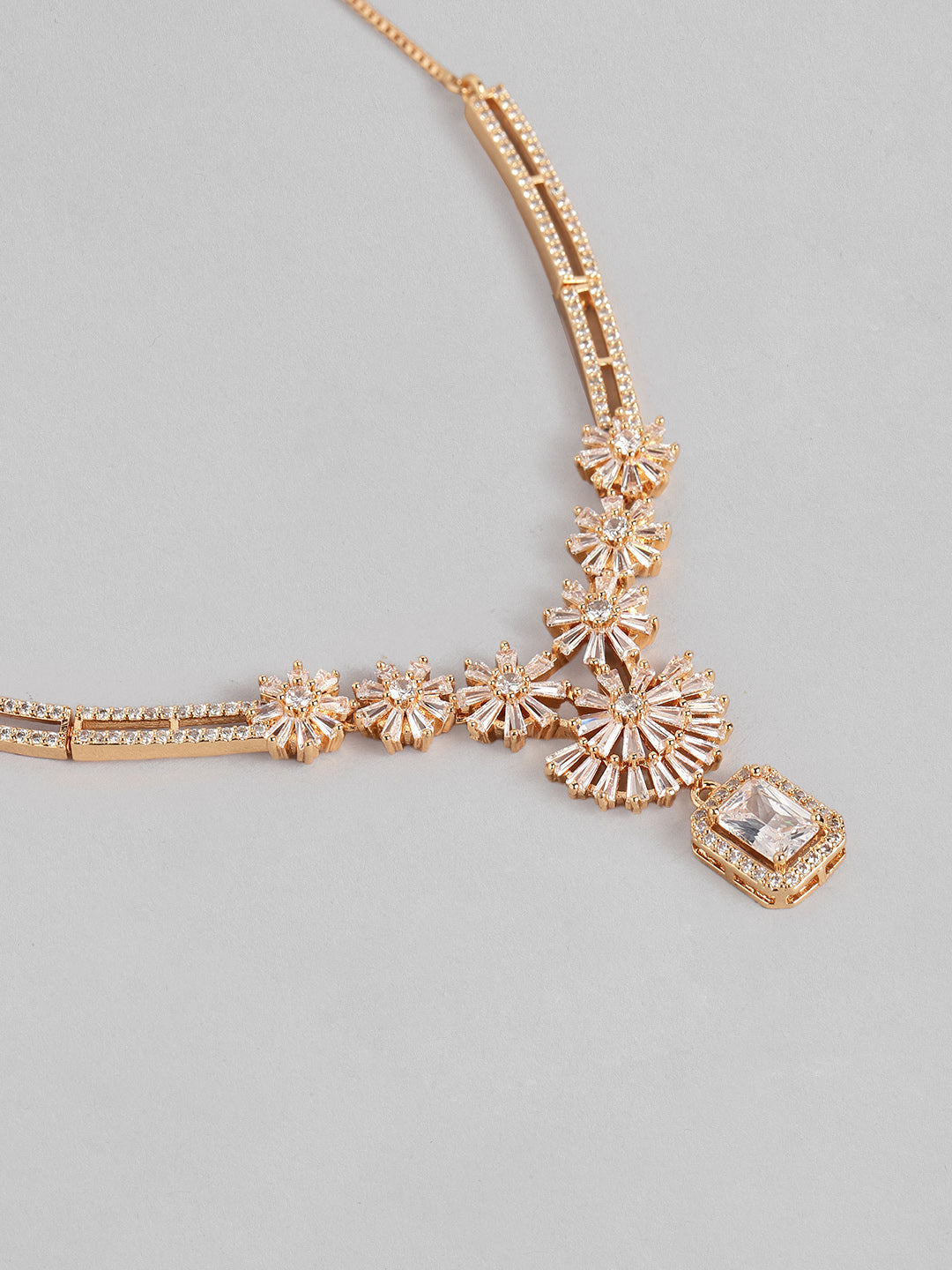 Bridal set,wedding set for women,golden set,necklace ,partywear jewellery for women,jewellery for wedding,choker set,bollywood jewellery,trendy jewellery set,designer jewellery,silver set,silver jewellery ,