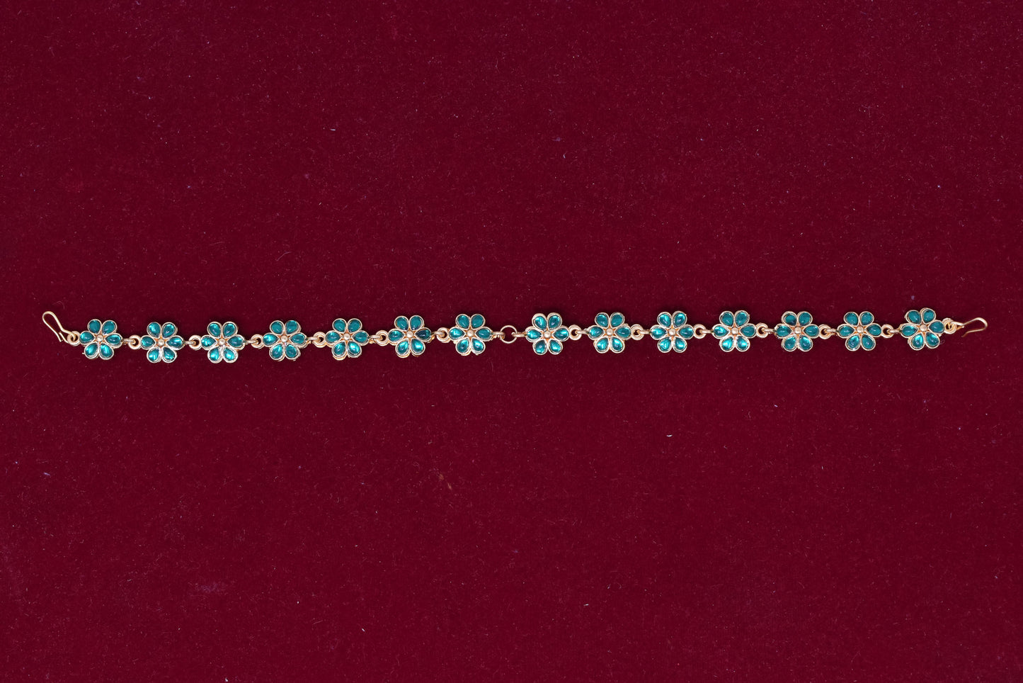 Ethnic Mathapatti Sheeshful White Pearl and Kundan Work for women