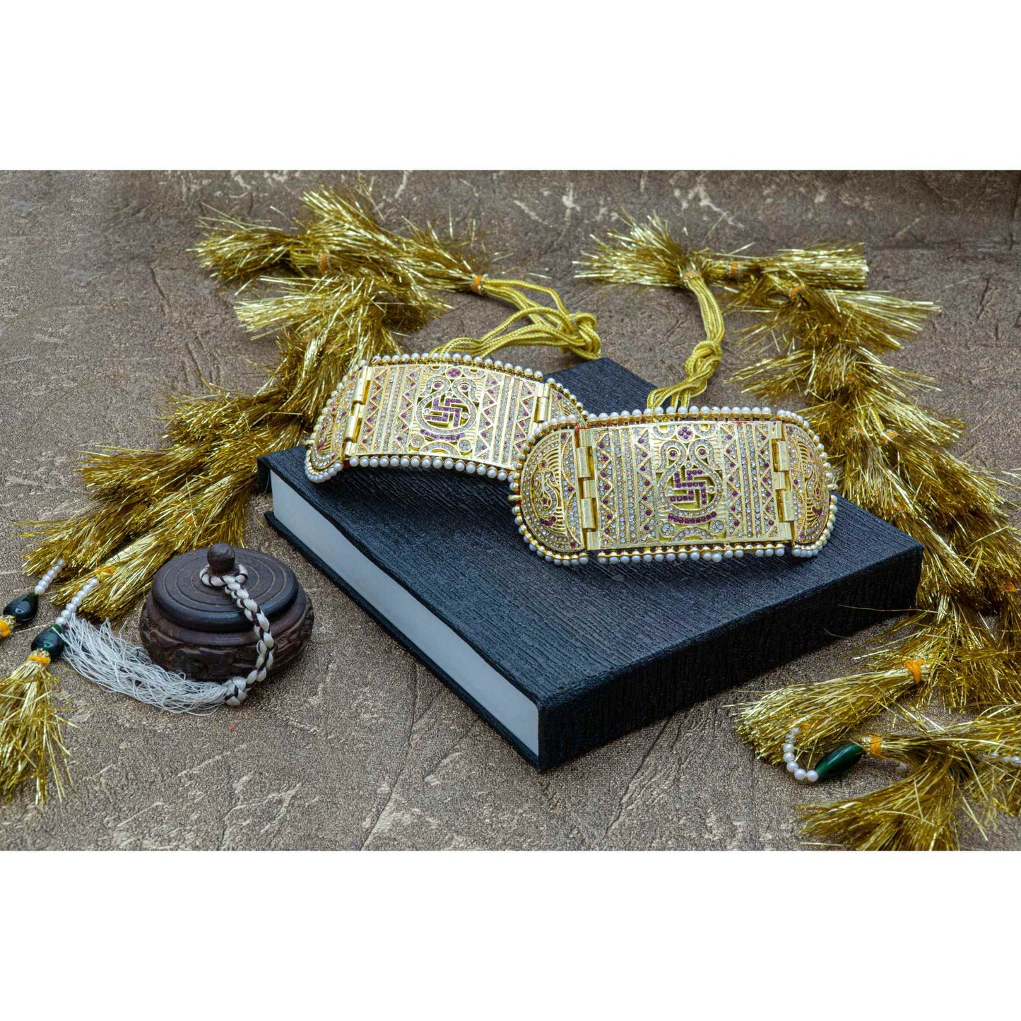 Royal Rajputi Golden Bajuband