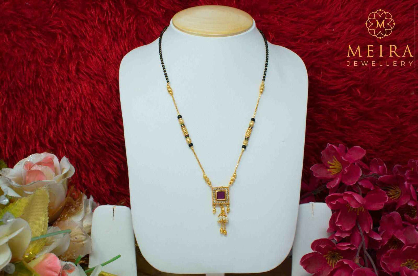 Eye-catchy Gold Plated Square Shape Pendant Mangalsutra