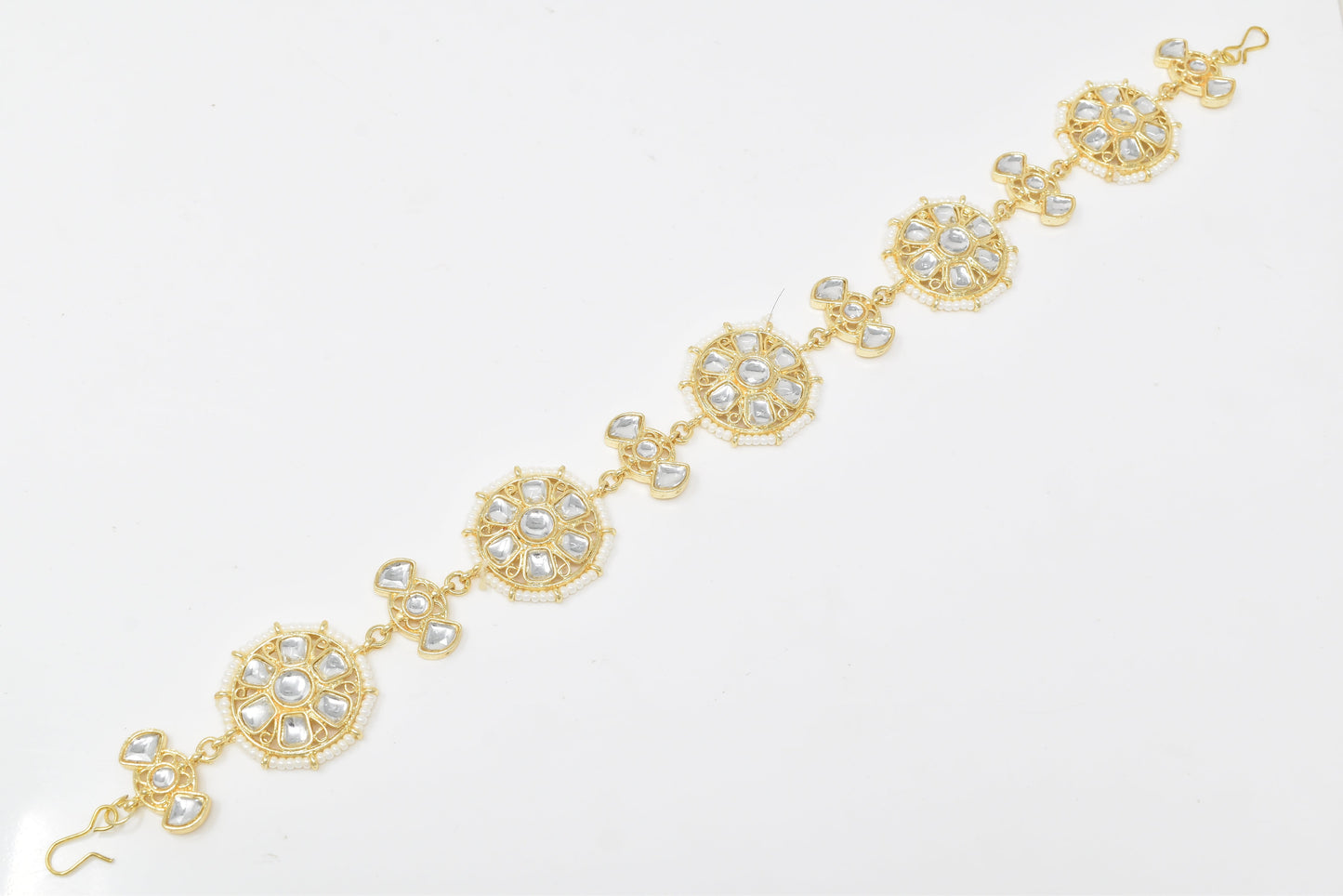 Rajputi Borla Mangtikka studded with Pearl Stone for women