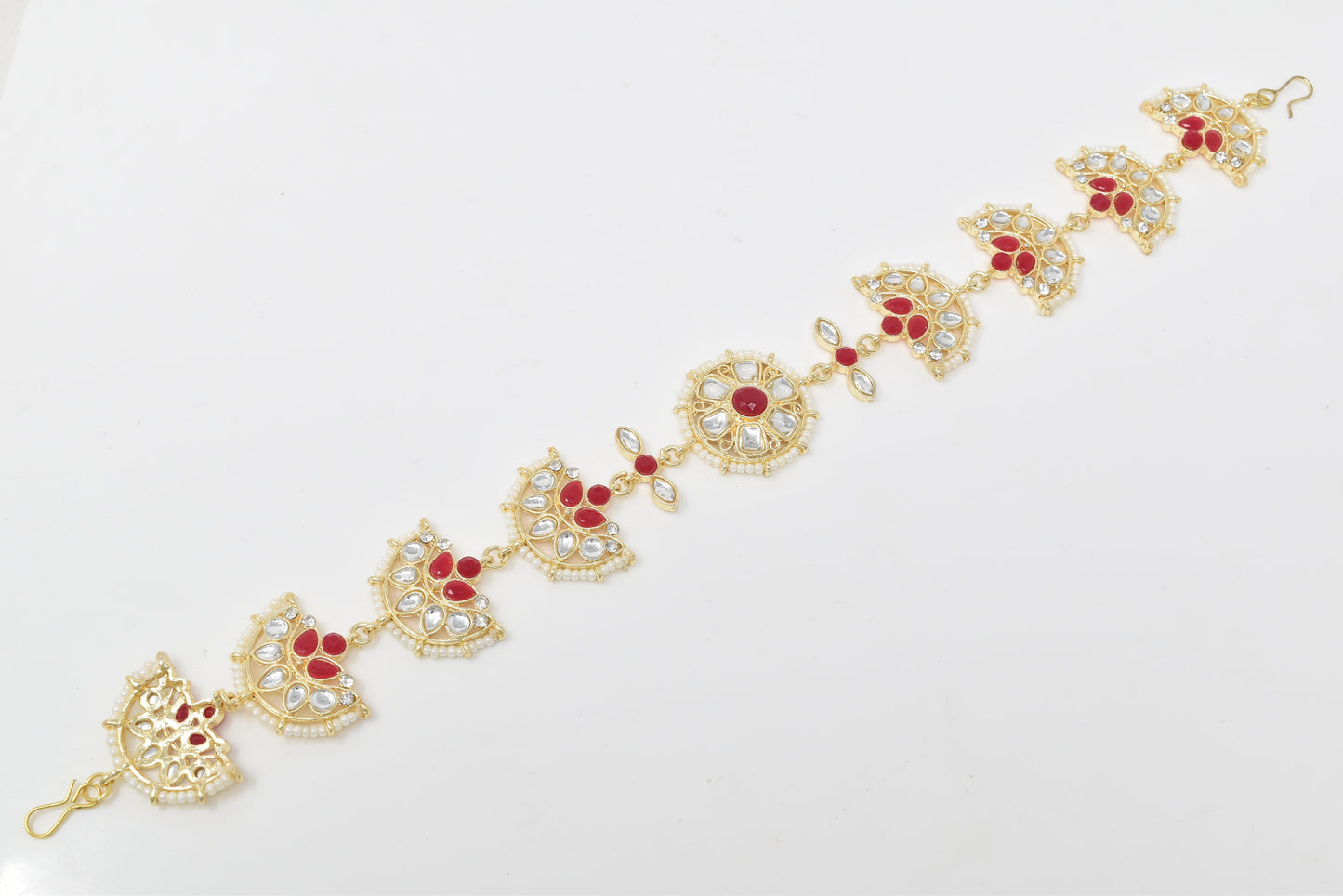 Rajputi Borla Mangtikka studded with Pearl Stone for women