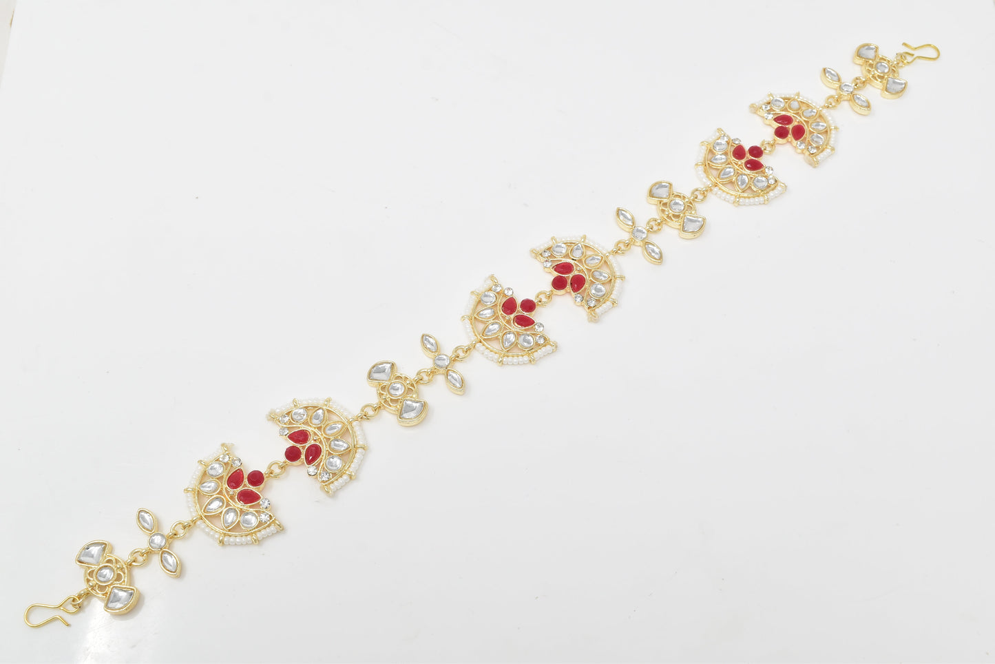 Rajputi Borla Mangtikka studded with Pearl Stone for women