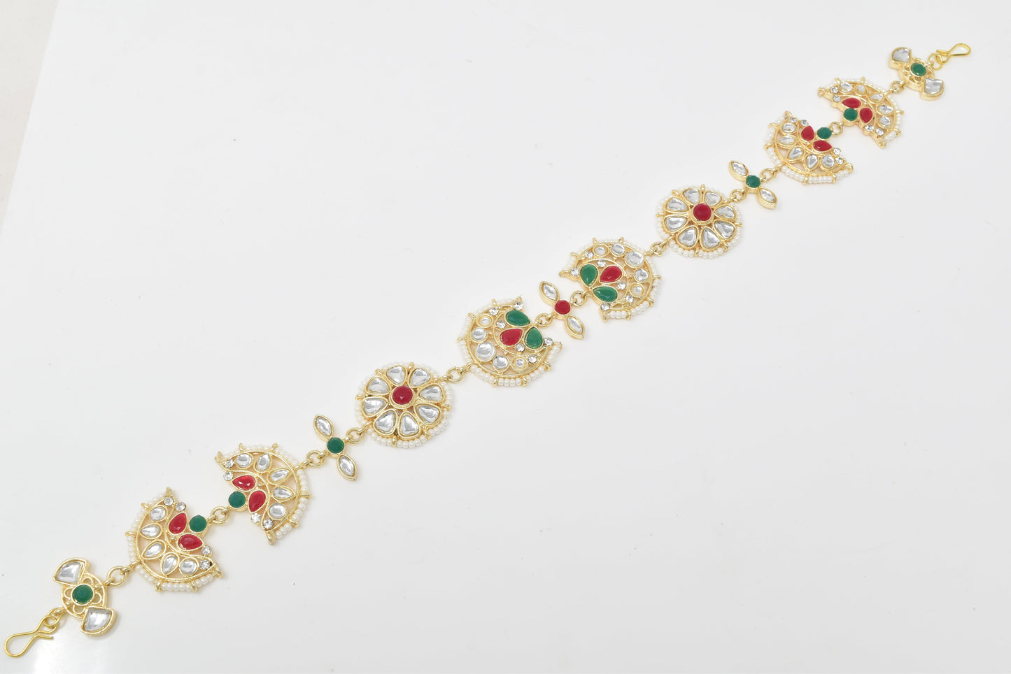 Rajputi Borla Mangtikka studded with Pearl Stone for women