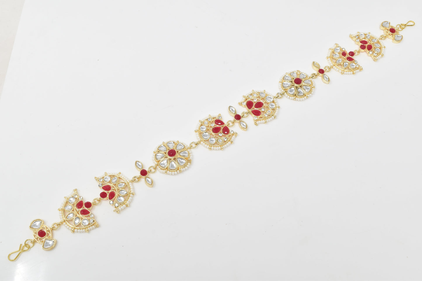 Rajputi Borla Mangtikka studded with Pearl Stone for women