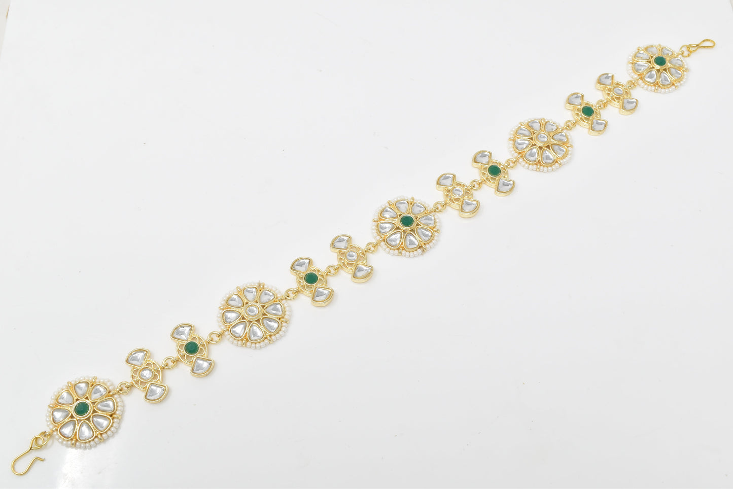 Rajputi Borla Mangtikka studded with Pearl Stone for women