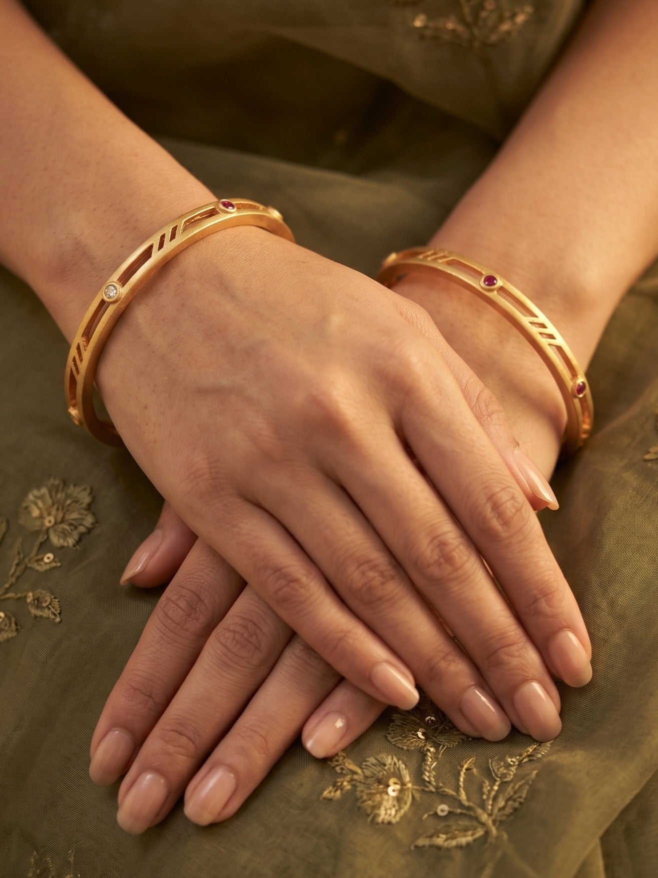 Bangles,bangle