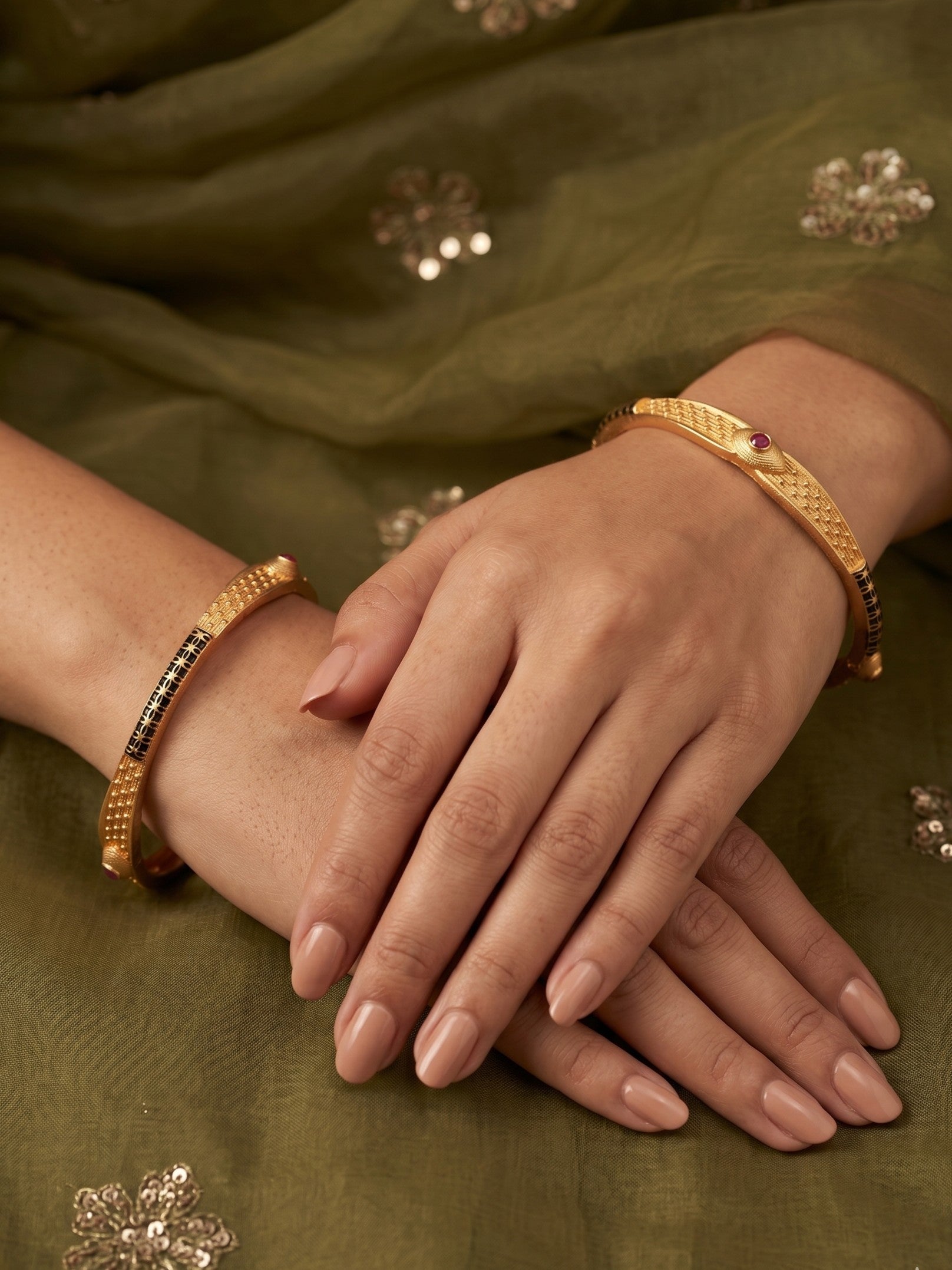 Bangles,bangle