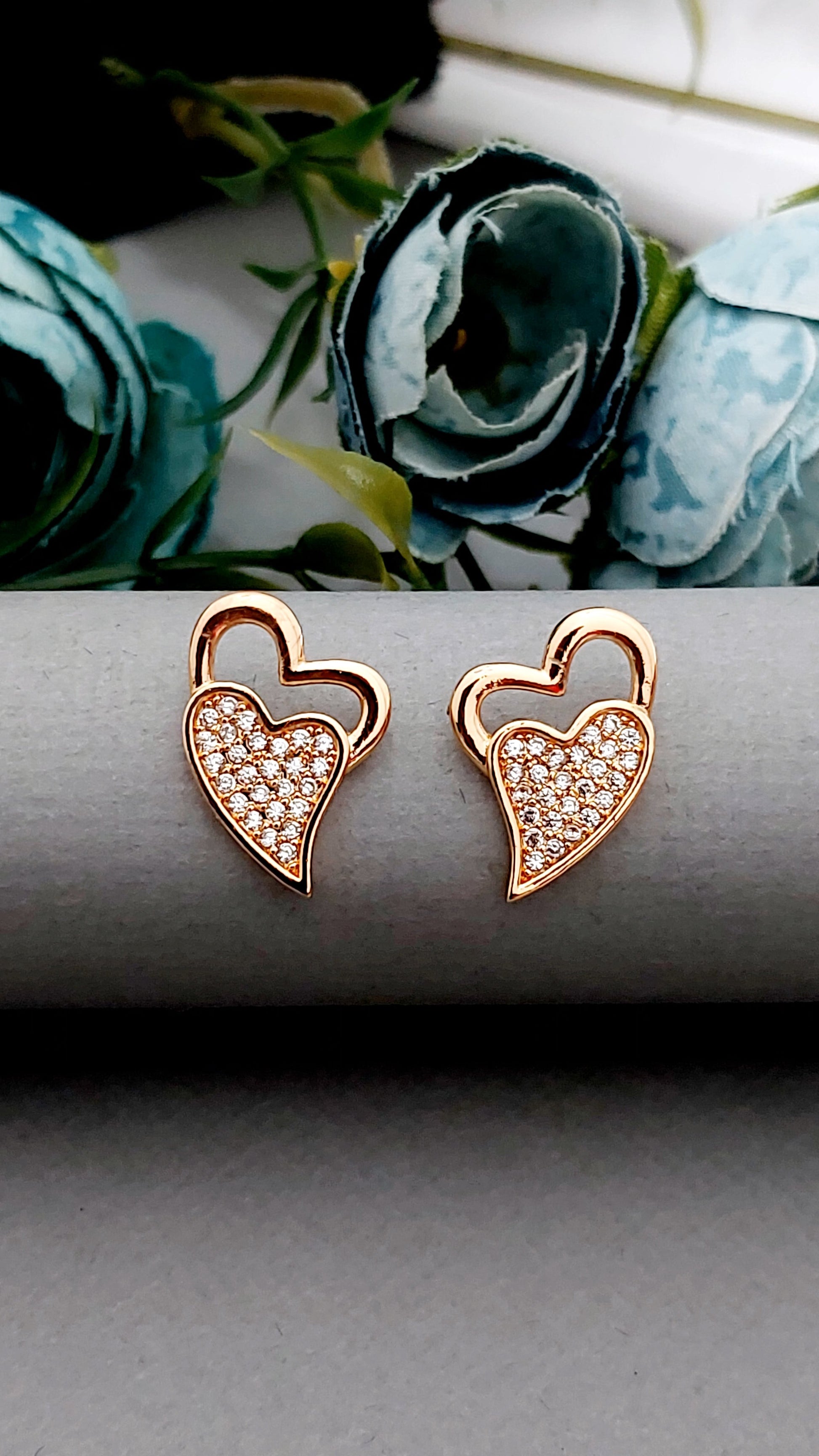 Rosegold earrings,studs,earrings for women,tops for women,latest earring,partywear stud earring
