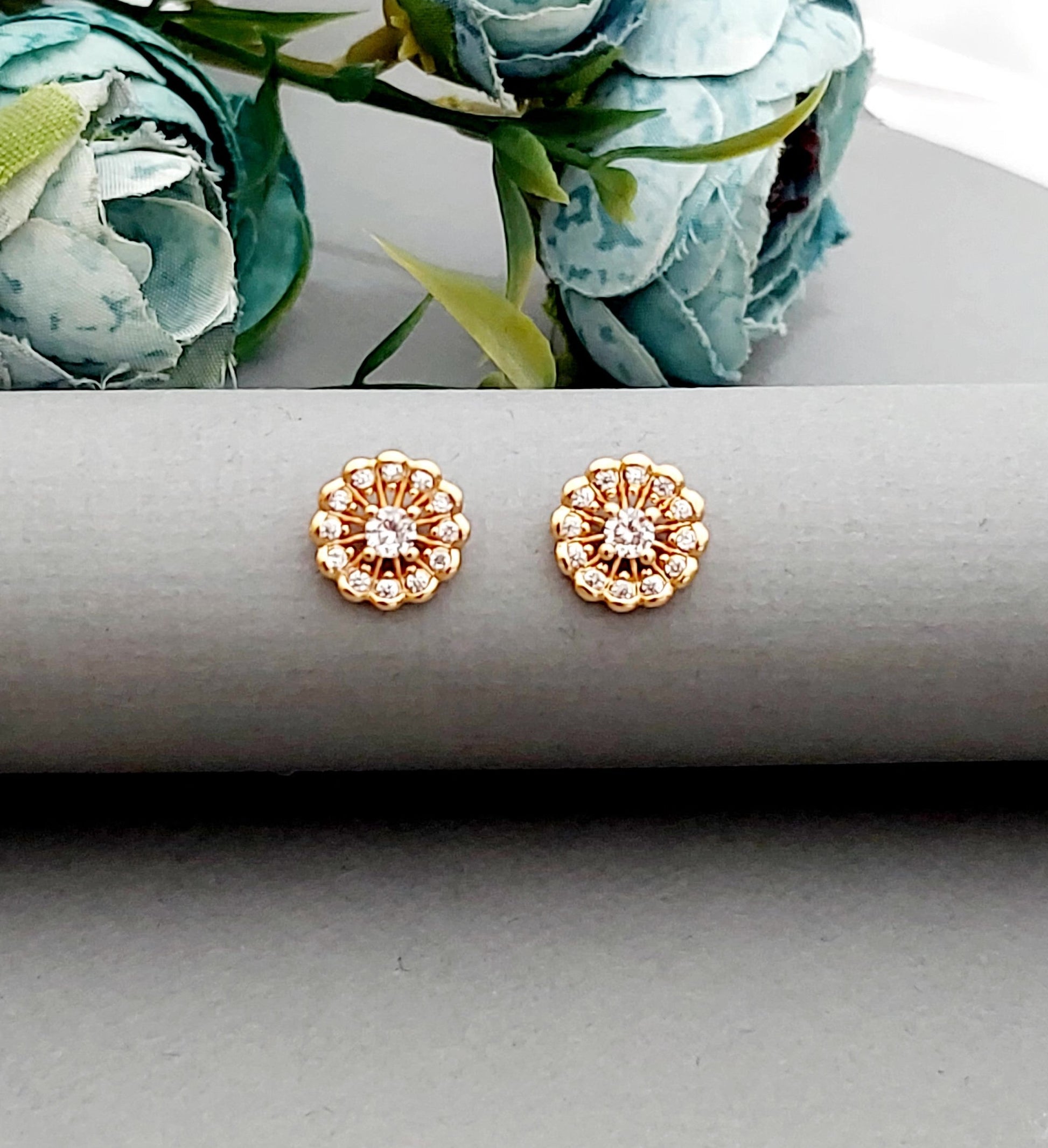 Rosegold earrings,studs,earrings for women,tops for women,latest earring,partywear stud earring