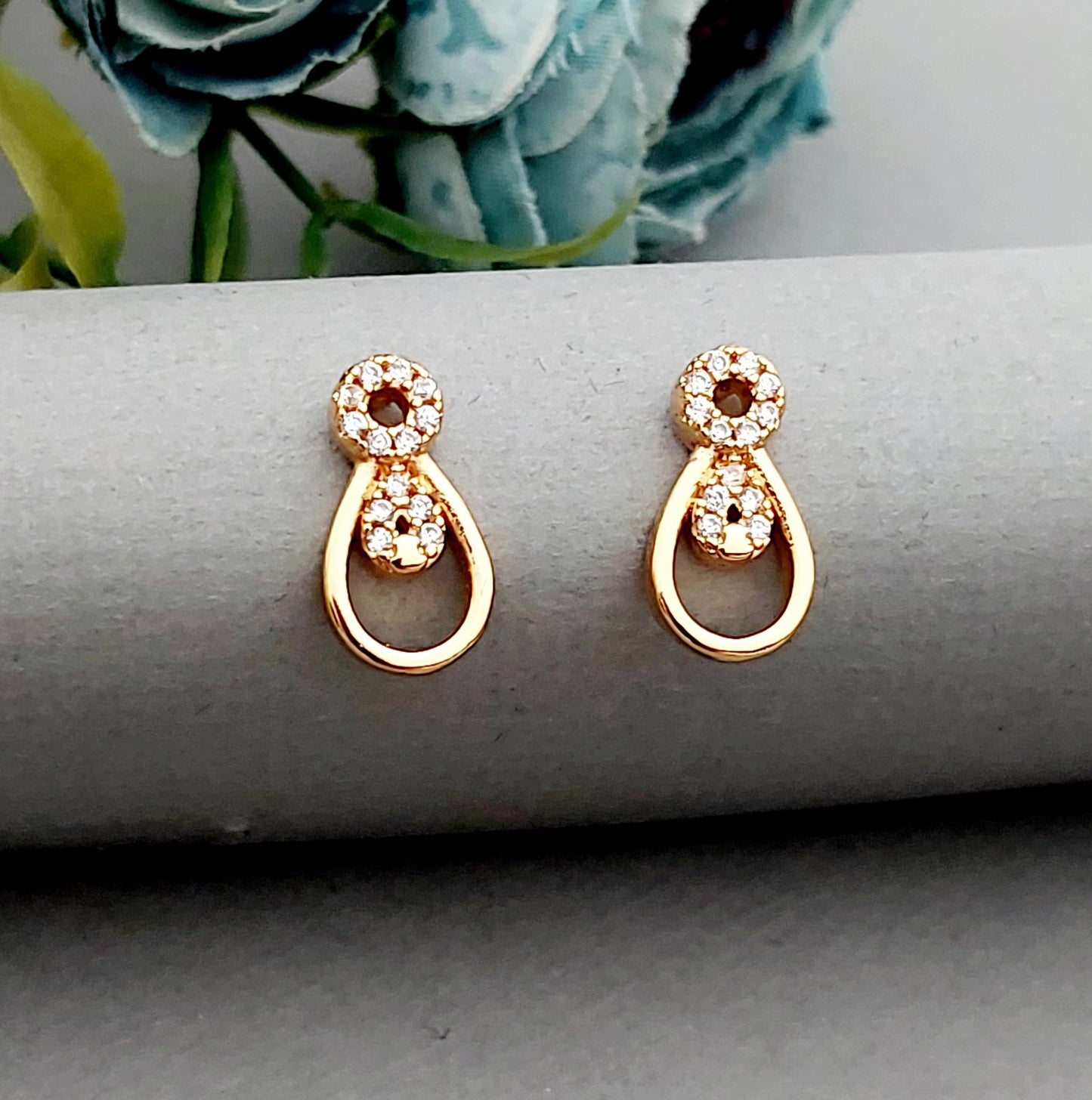 Rosegold earrings,studs,earrings for women,tops for women,latest earring,partywear stud earring