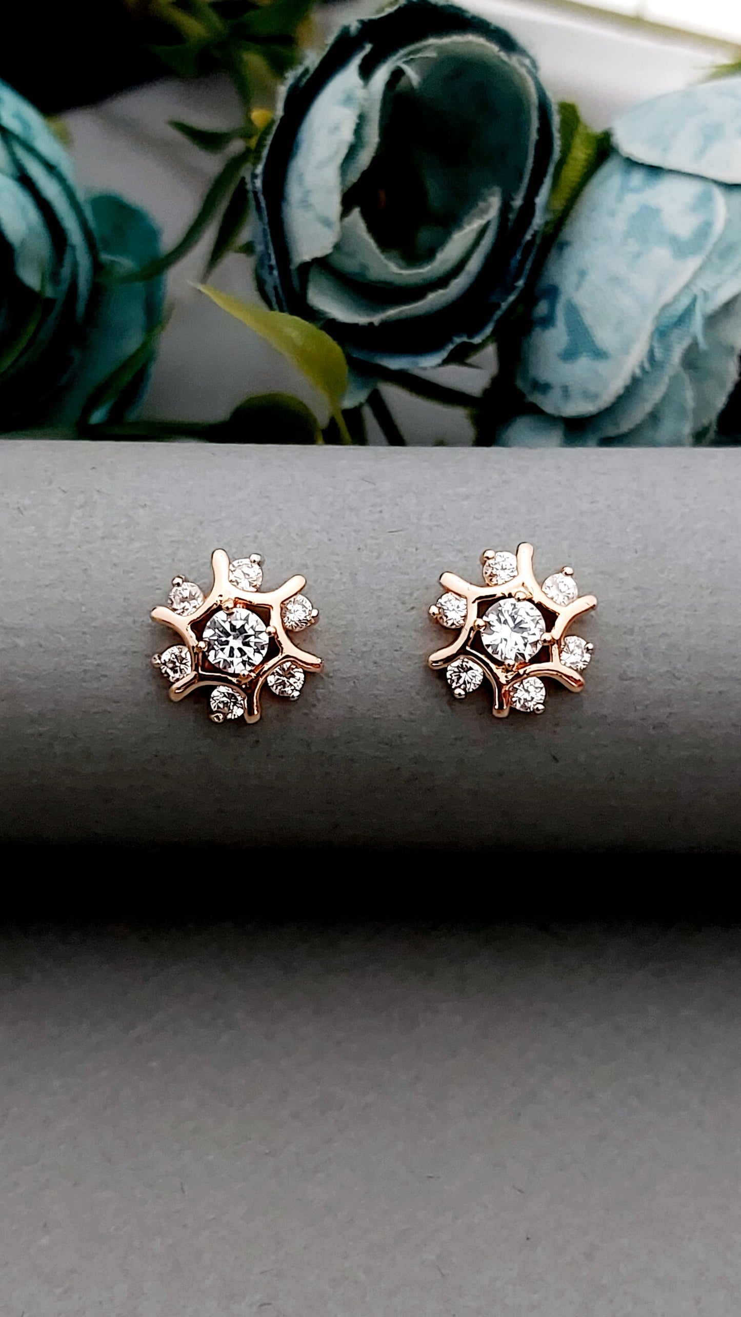 Rosegold earrings,studs,earrings for women,tops for women,latest earring,partywear stud earring