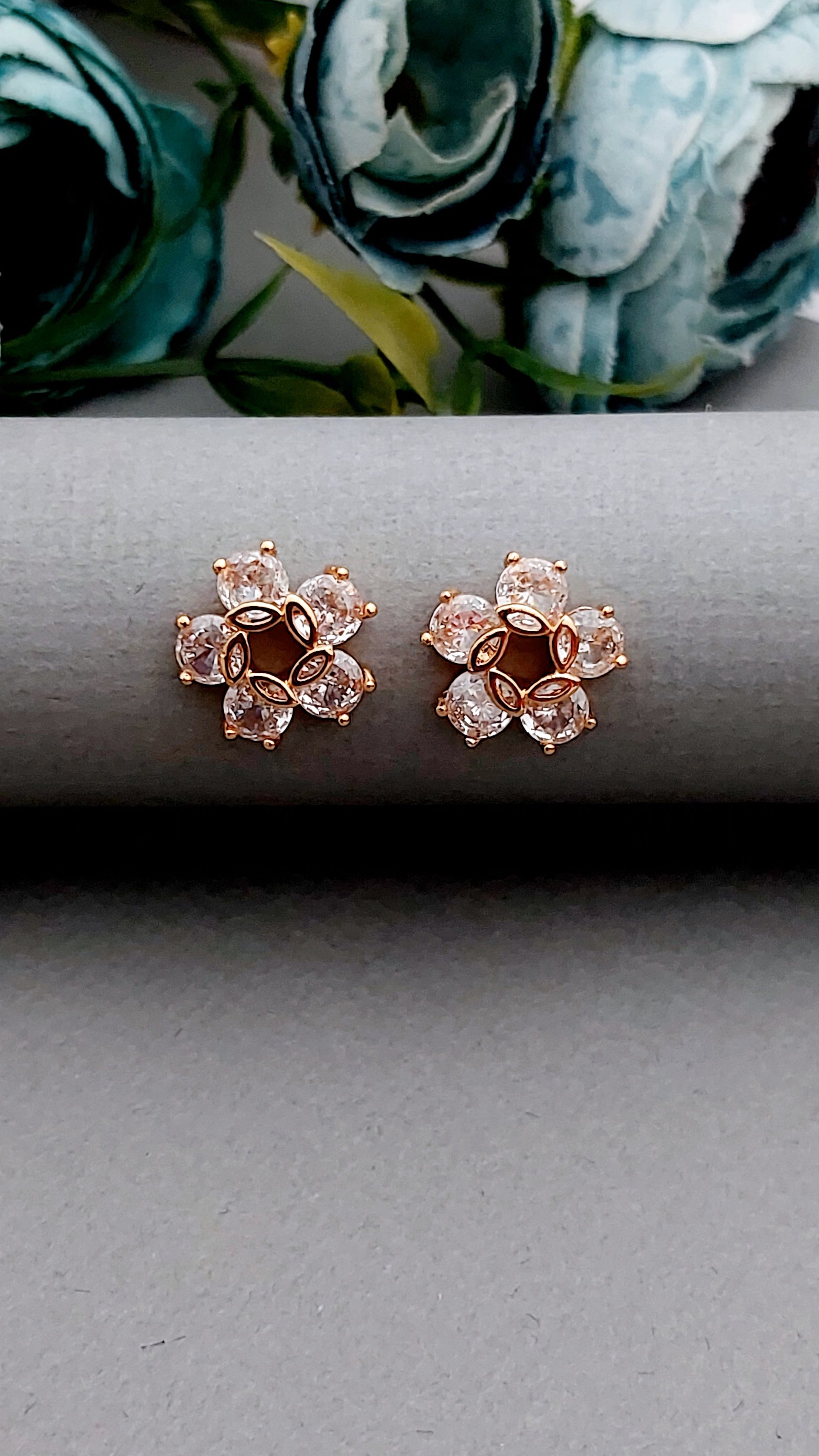 Rosegold earrings,studs,earrings for women,tops for women,latest earring,partywear stud earring