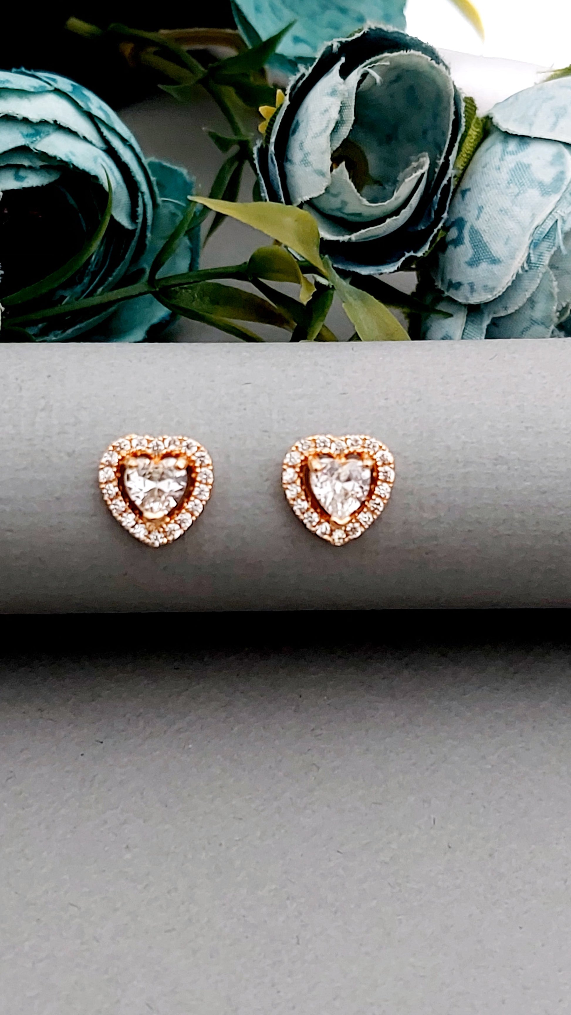 Rosegold earrings,studs,earrings for women,tops for women,latest earring,partywear stud earring