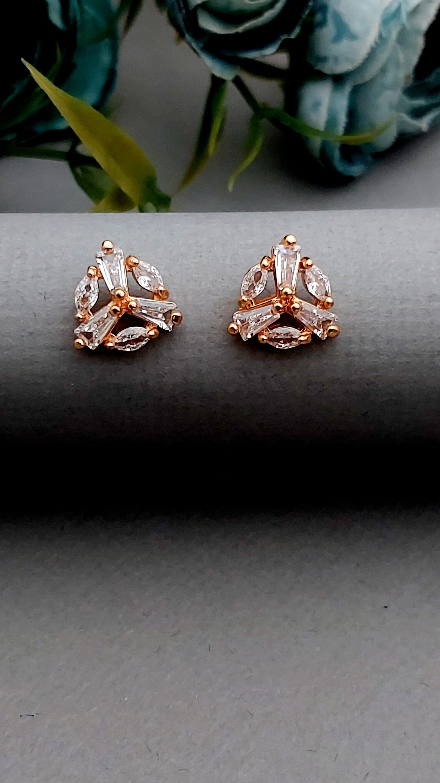 Rosegold earrings,studs,earrings for women,tops for women,latest earring,partywear stud earring