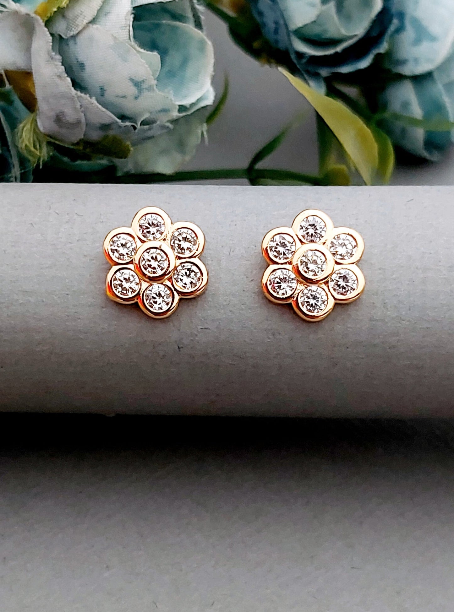 Rosegold earrings,studs,earrings for women,tops for women,latest earring,partywear stud earring