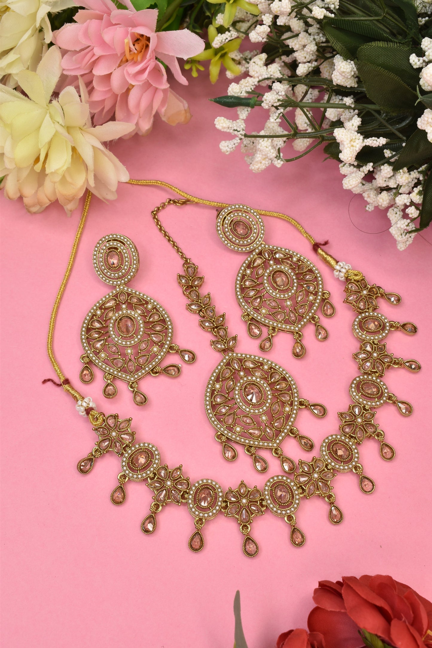 Heritage jewellery,choker necklace,trendy jewellery,latest designer jewellery set,pearl set,bridal necklace jhumkas,earrings,Bahubali earrings,indian jewellery,