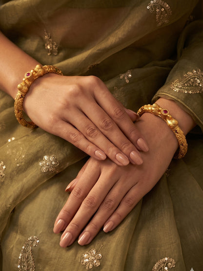 Bangles,bangle