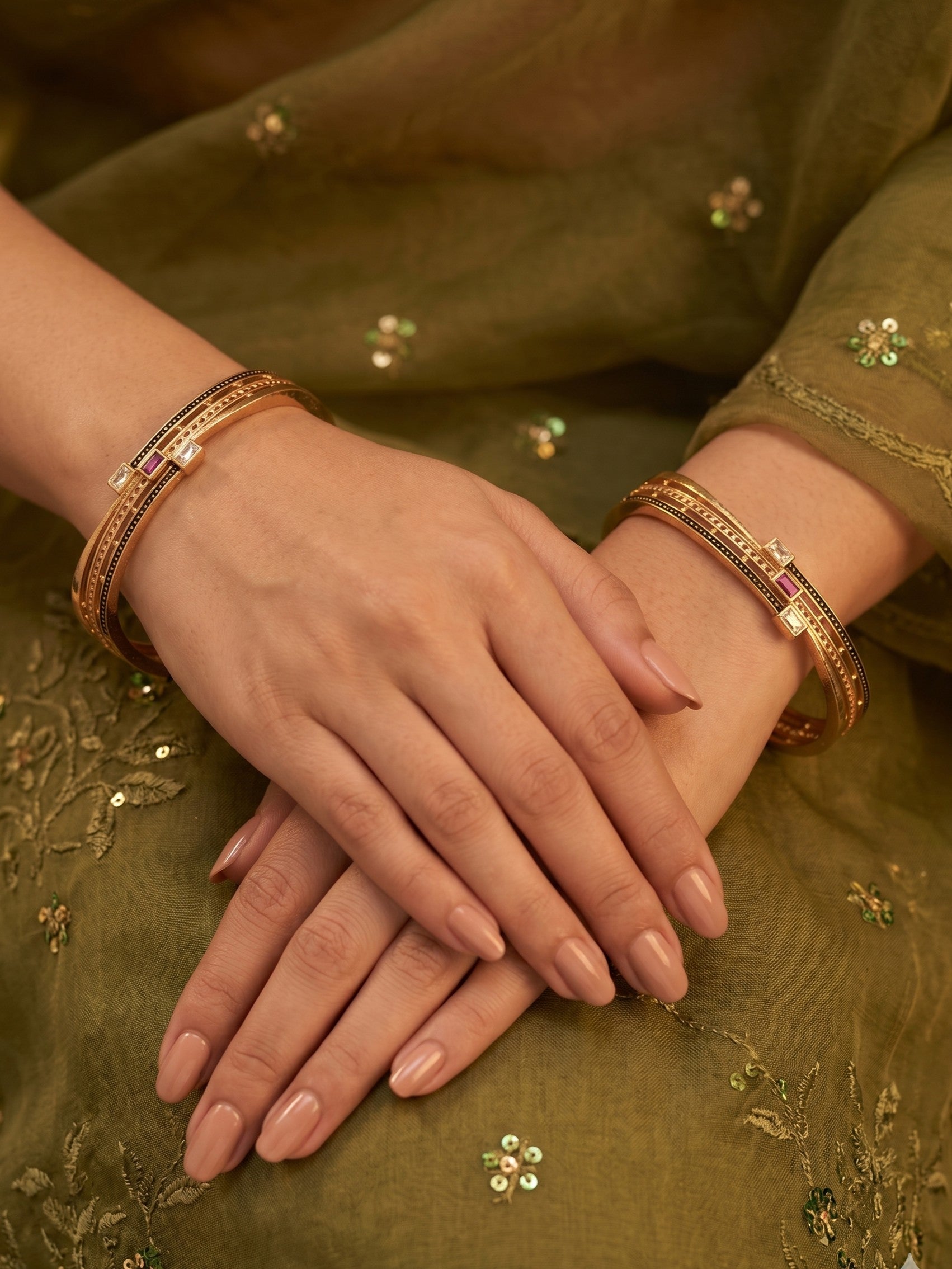 Bangles,bangle