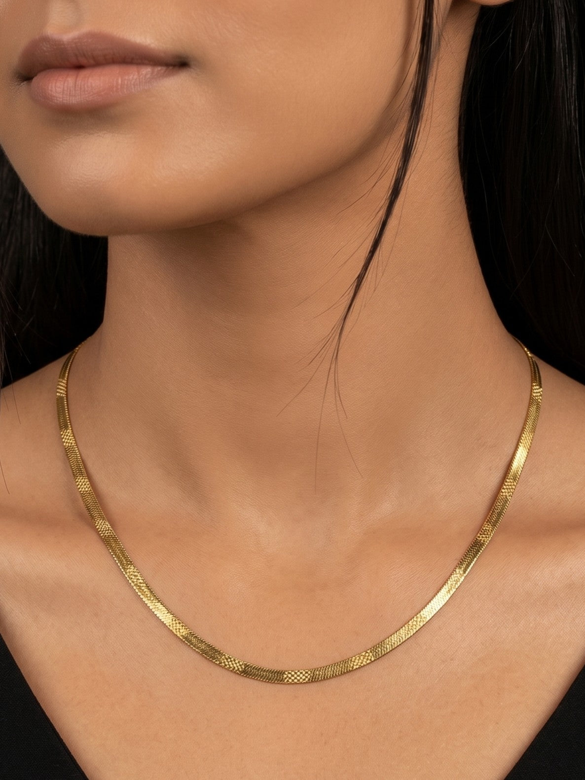 Stylish Chain with Secure Lobster Clasp Closure for Women and Girls