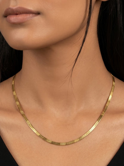 Stylish Chain with Secure Lobster Clasp Closure for Women and Girls