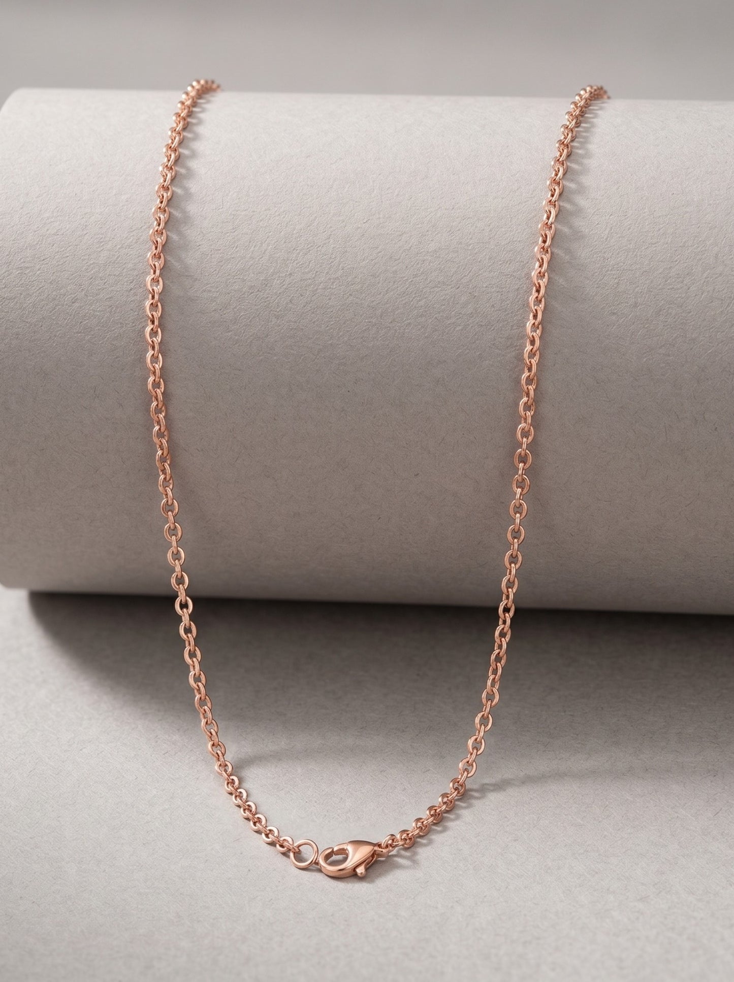 Stylish Chain with Secure Lobster Clasp Closure for Women and Girls