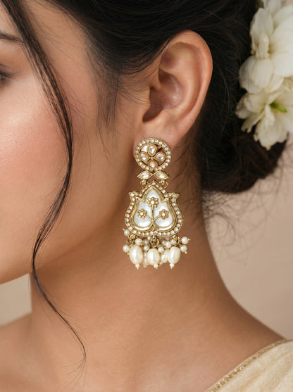 Kundan and Beaded Choker, Earring and Maang Tikka Jewellery Set for Women
