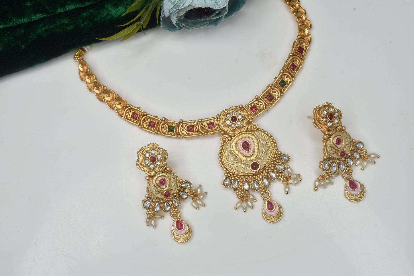 Meira Jewellery Premium Gold plated Royal Queen Look Antique DesignerKundan with Meenakari Luxurious Beautiful wedding wear Necklace set for women n Girls