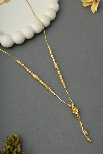 Ethnic Gold-Toned Tanmaniya Necklace for Women