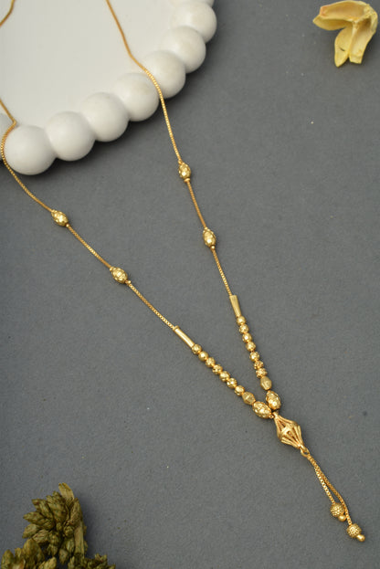 Ethnic Gold-Toned Tanmaniya Necklace for Women