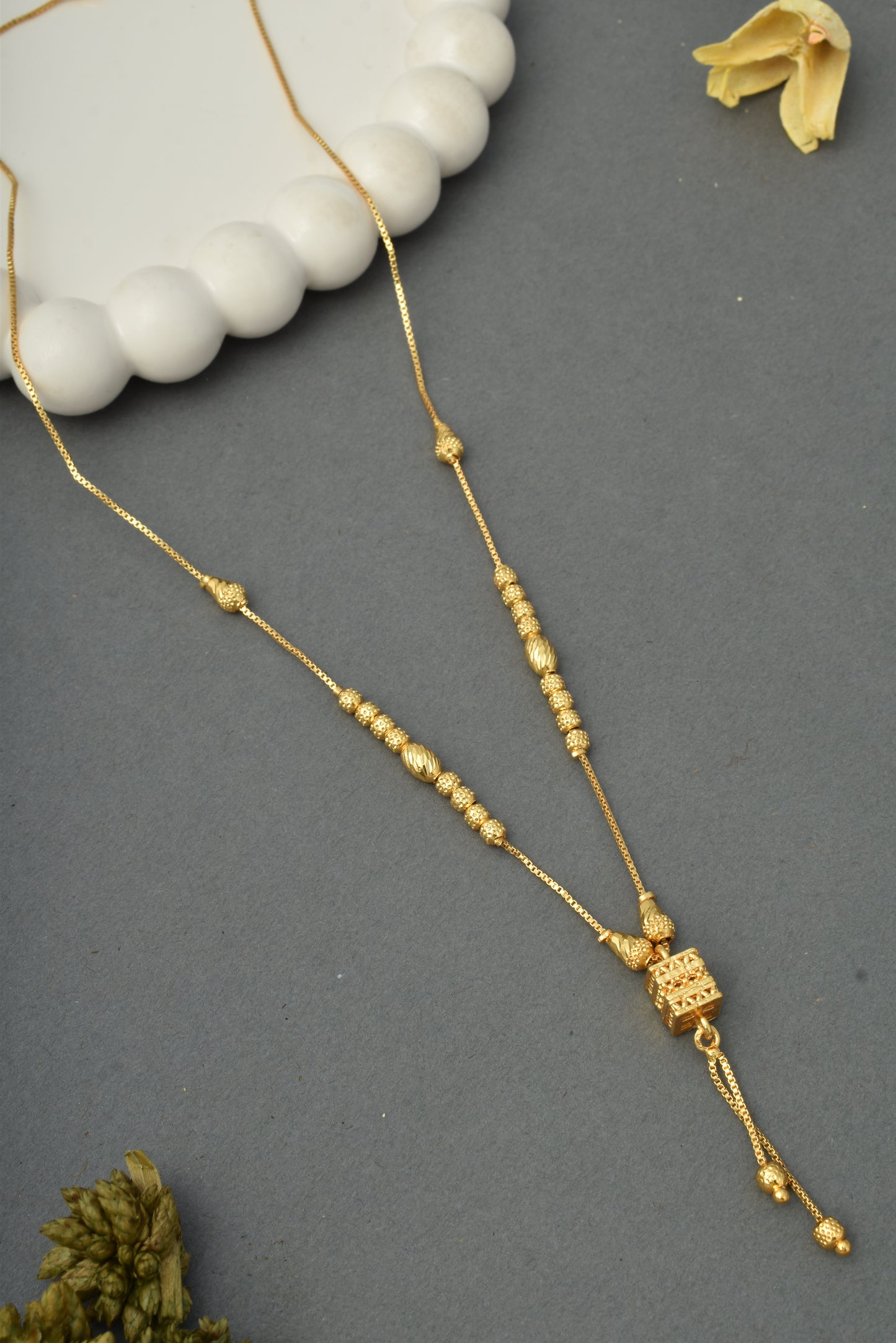 Ethnic Gold-Toned Tanmaniya Necklace for Women