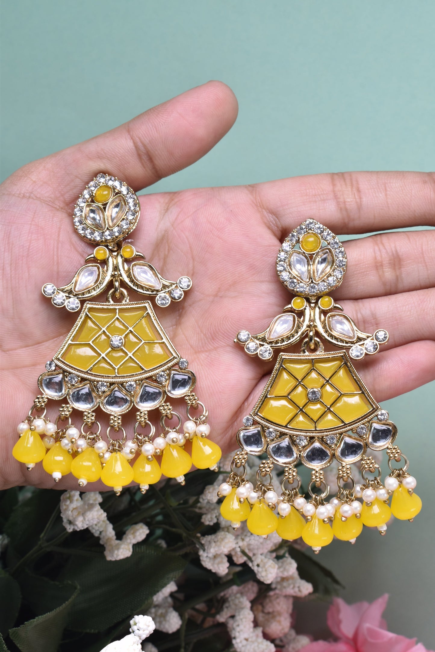 kundan jhumka,meenakari earrings,kahmiri earring,chandbali,chandelier earrings, dome jhumkas,pearl cluster jhumka, long earrings,heavy earrings,big earrings,designer earrings,latest design,new design