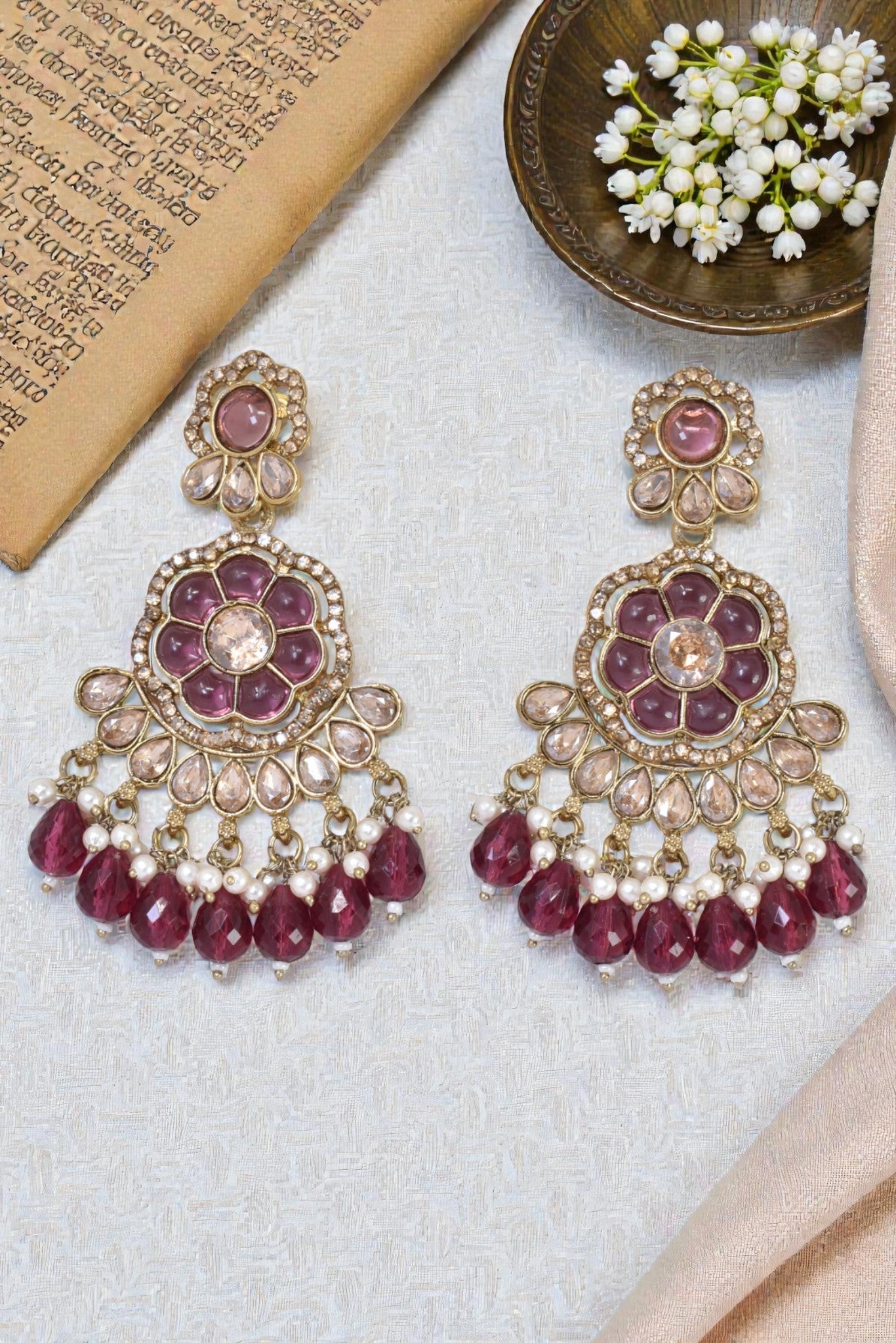 kundan jhumka,meenakari earrings,kahmiri earring,chandbali,chandelier earrings, dome jhumkas,pearl cluster jhumka, long earrings,heavy earrings,big earrings,designer earrings,latest design,new design