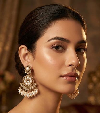 kundan jhumka,meenakari earrings,kahmiri earring,chandbali,chandelier earrings, dome jhumkas,pearl cluster jhumka, long earrings,heavy earrings,big earrings,designer earrings,latest design,new design