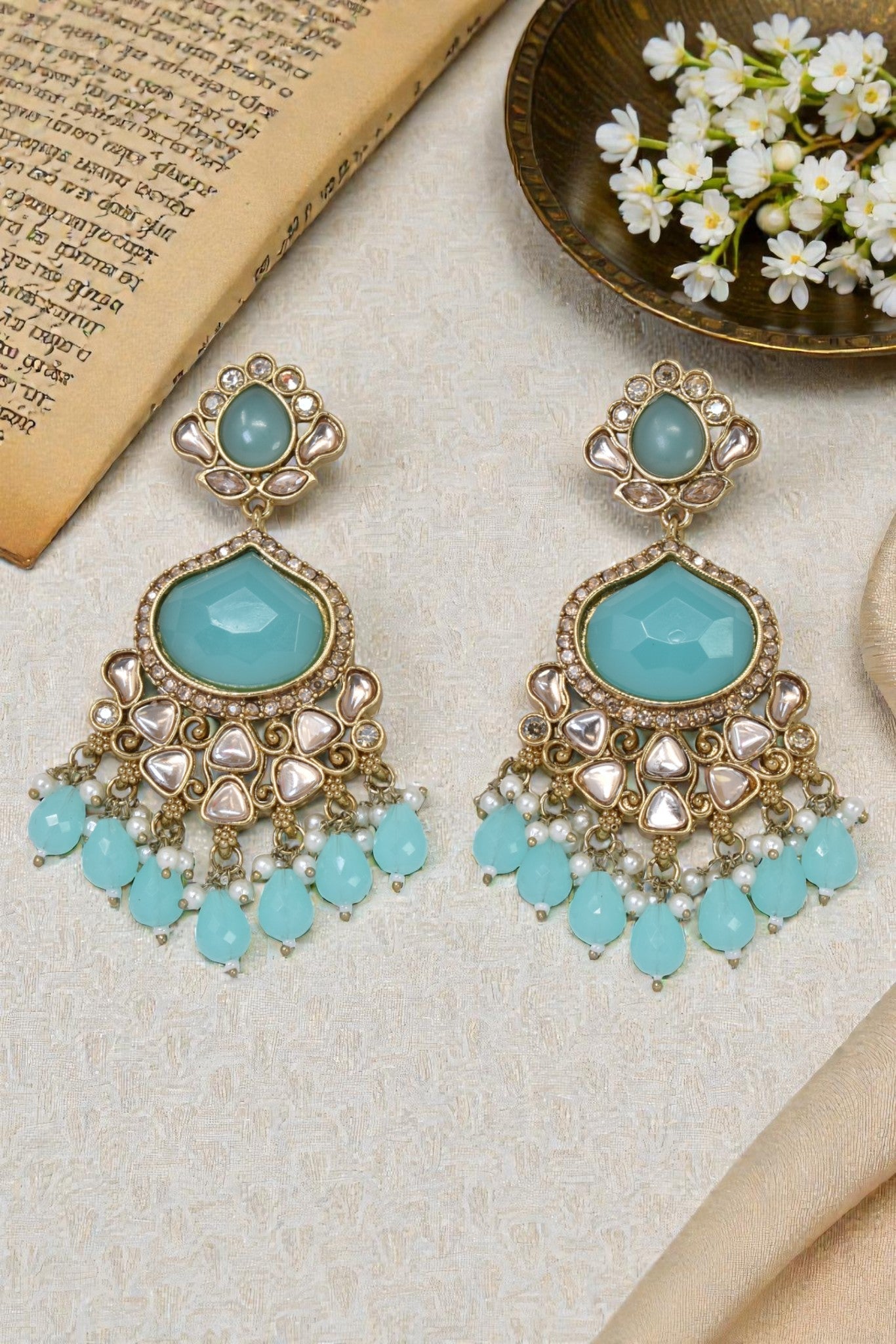 kundan jhumka,meenakari earrings,kahmiri earring,chandbali,chandelier earrings, dome jhumkas,pearl cluster jhumka, long earrings,heavy earrings,big earrings,designer earrings,latest design,new design